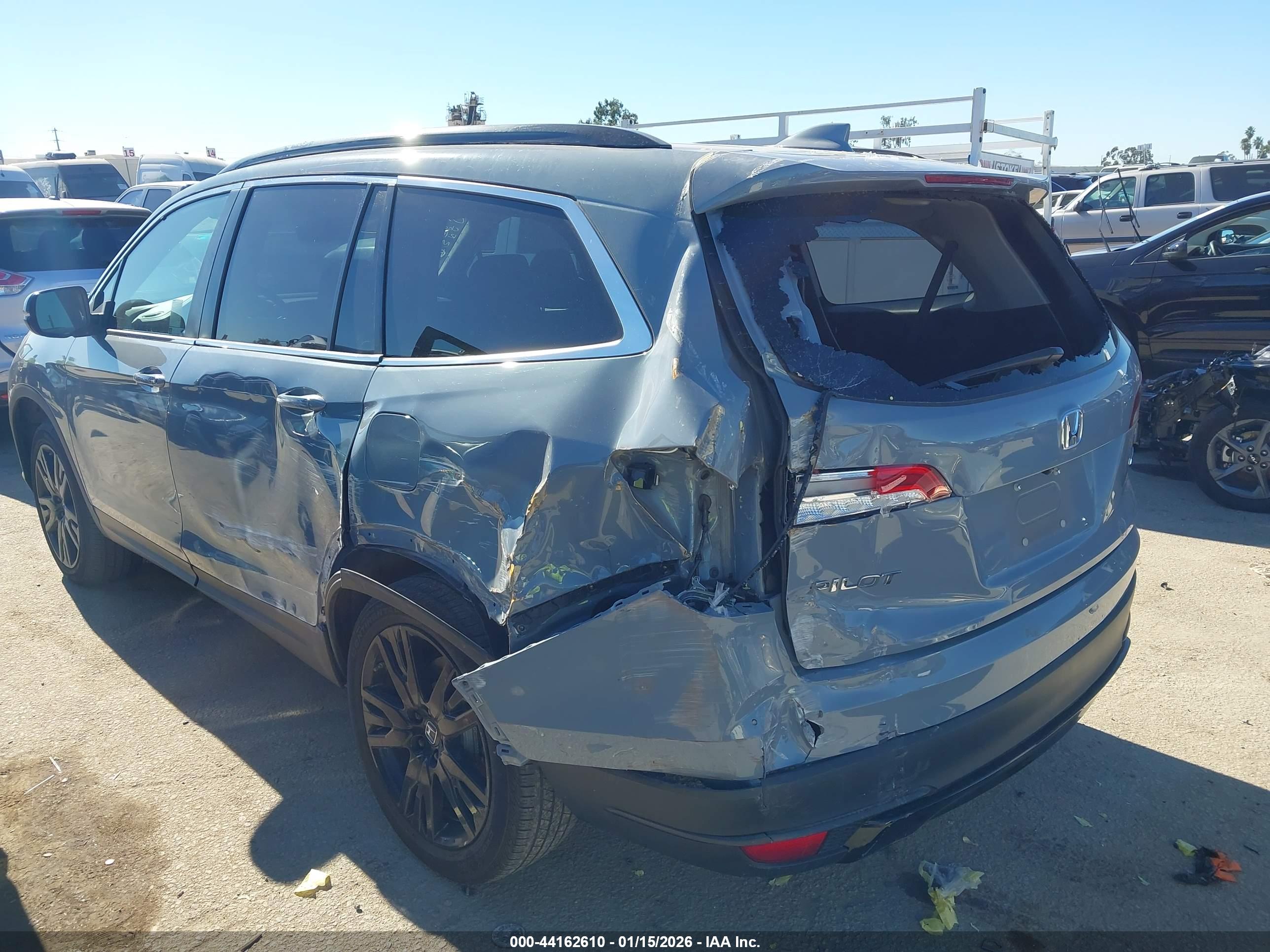 HONDA PILOT image 6
