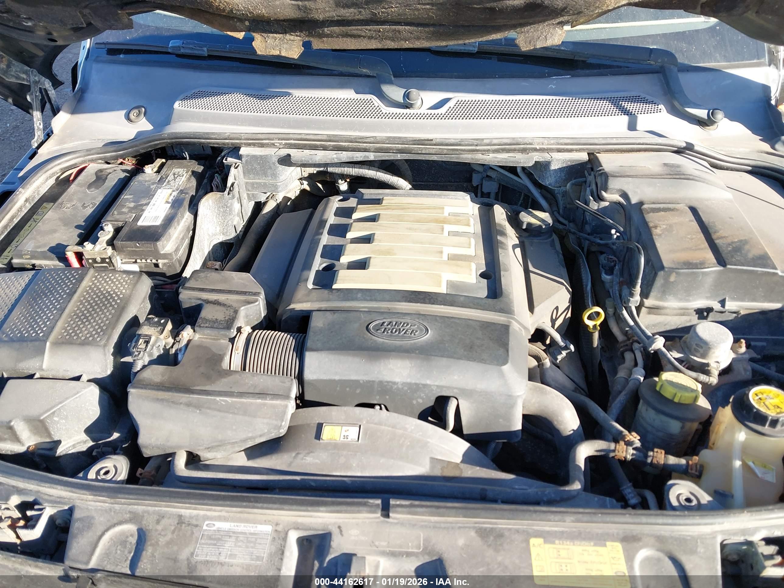 LAND ROVER image 10