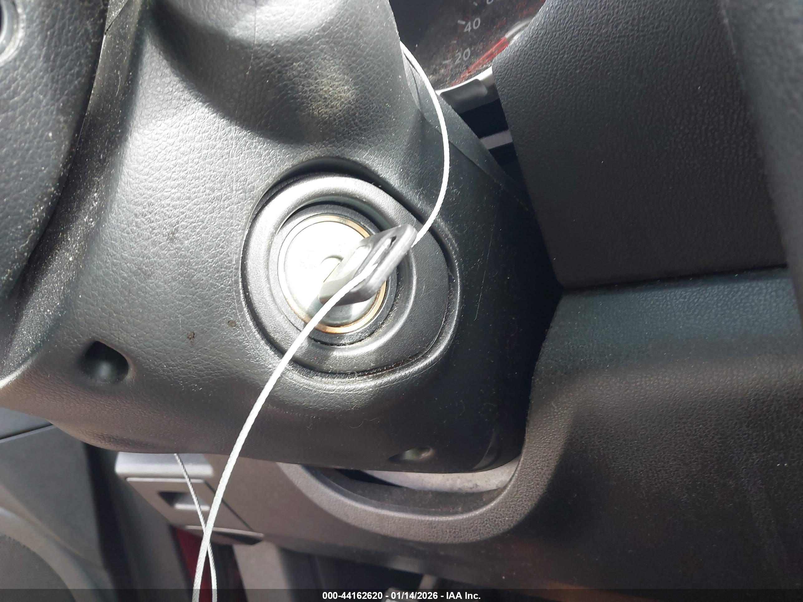 NISSAN ROGUE image 11