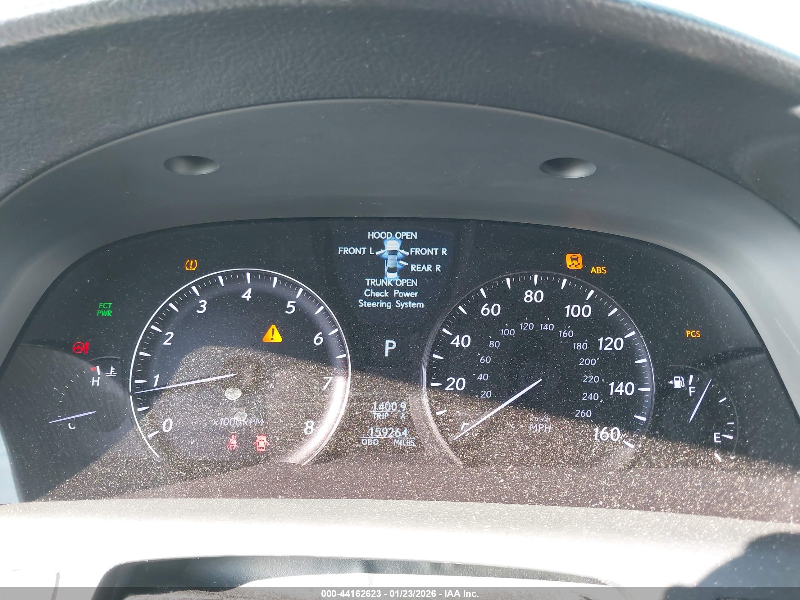 LEXUS LS image 7