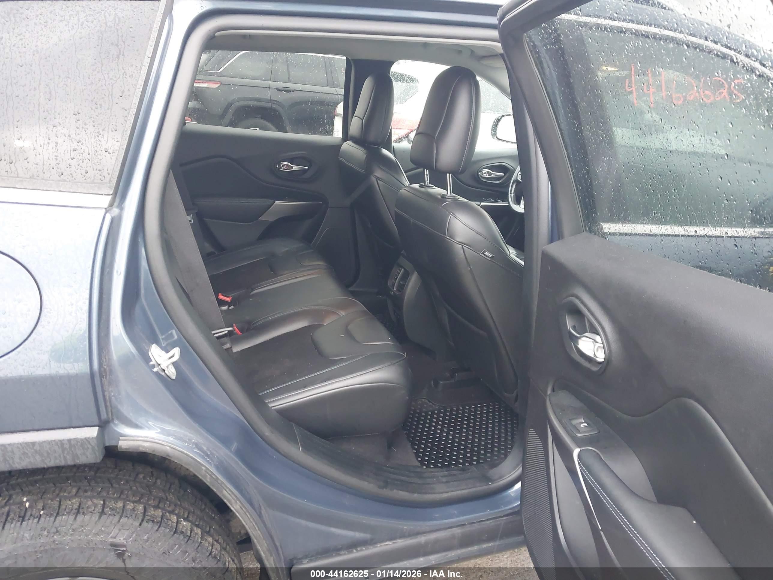 JEEP CHEROKEE image 8