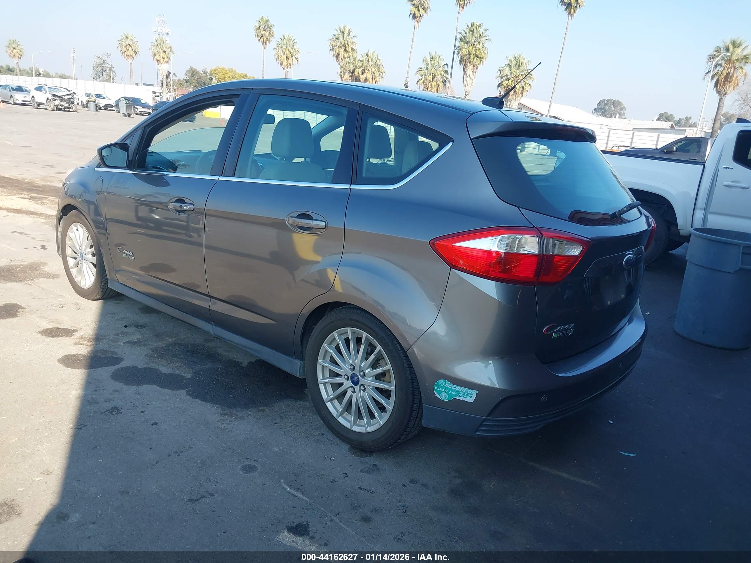 FORD C-MAX image 3