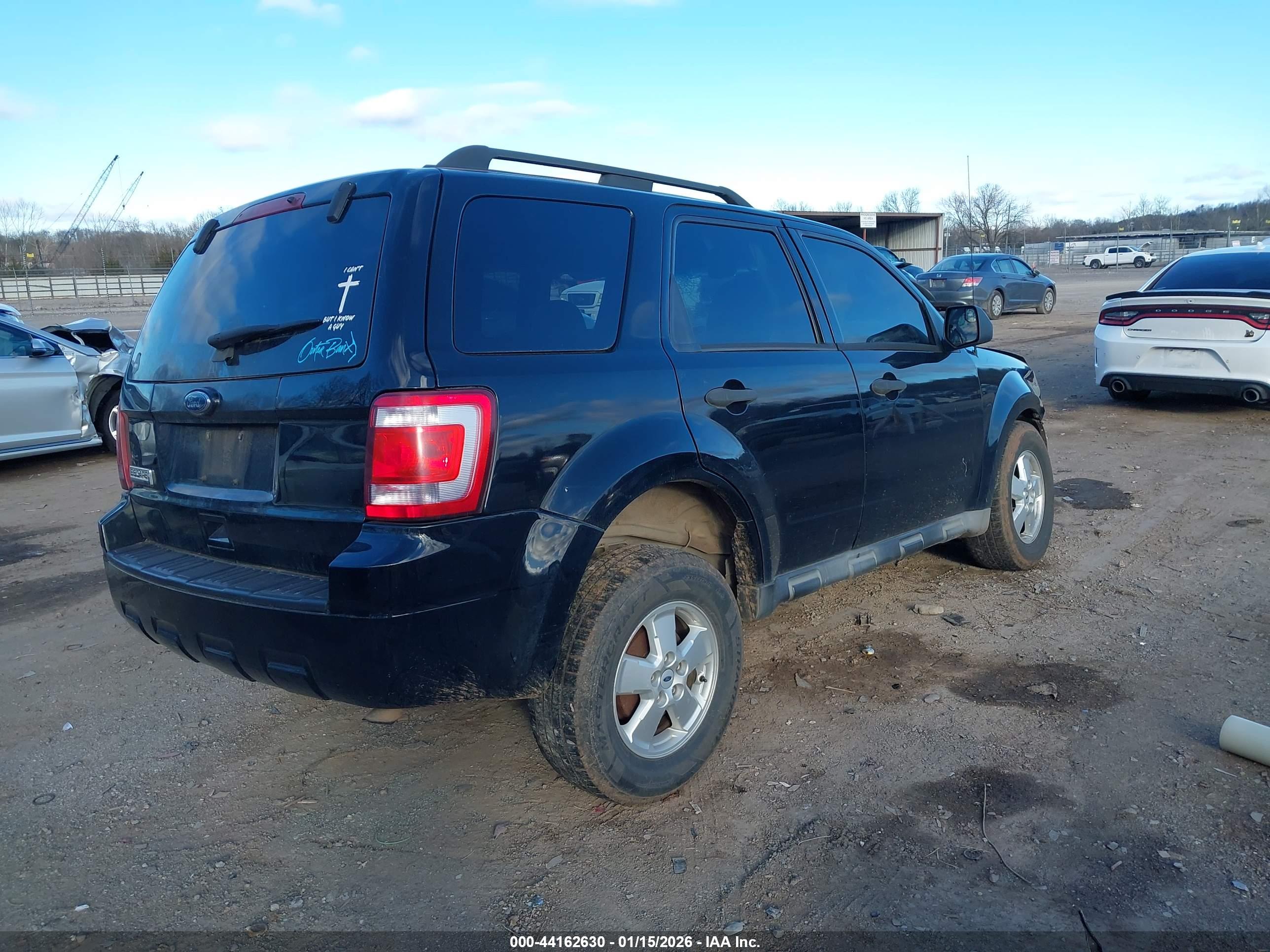 FORD ESCAPE image 4