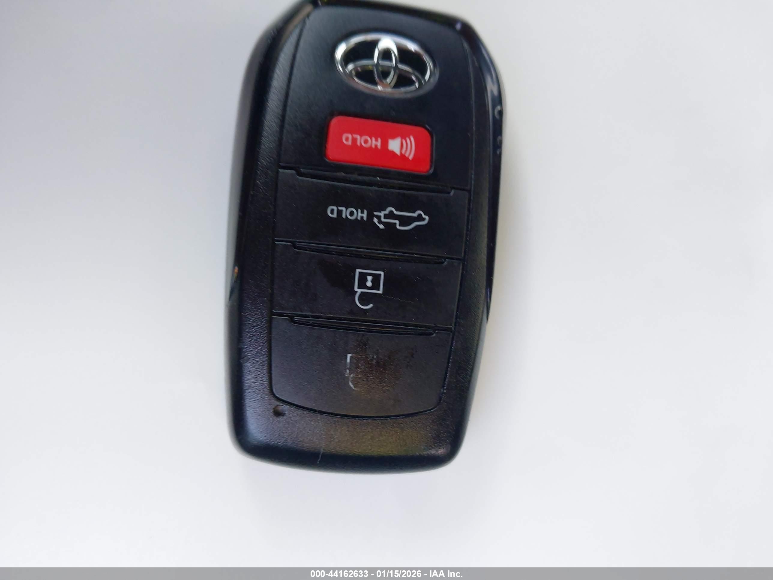 TOYOTA TACOMA image 11
