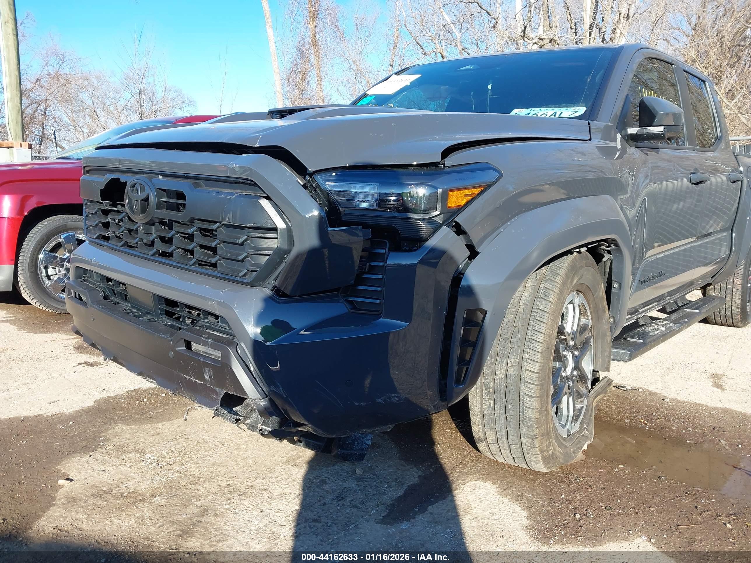TOYOTA TACOMA image 6