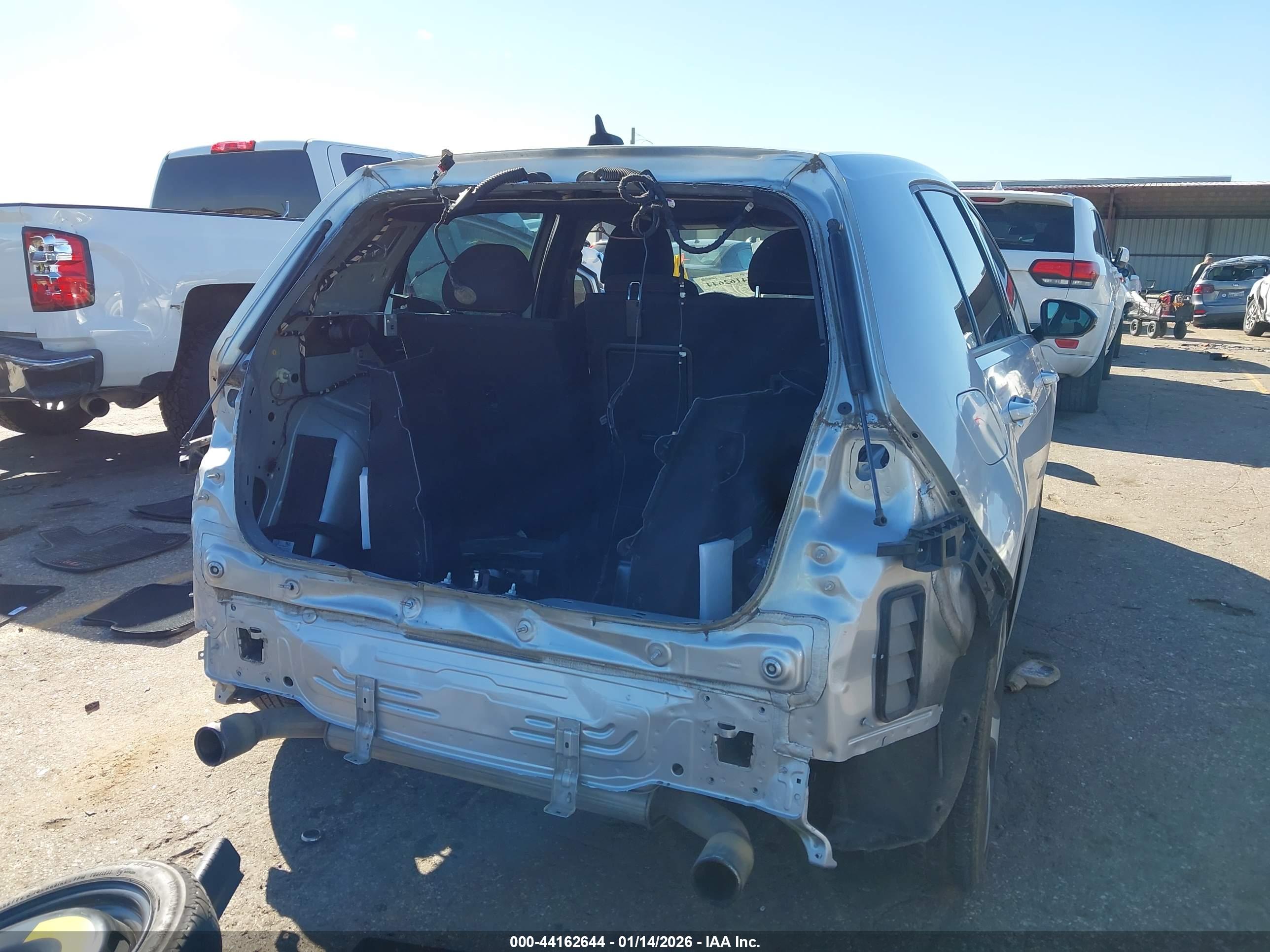 VOLKSWAGEN GOLF image 6