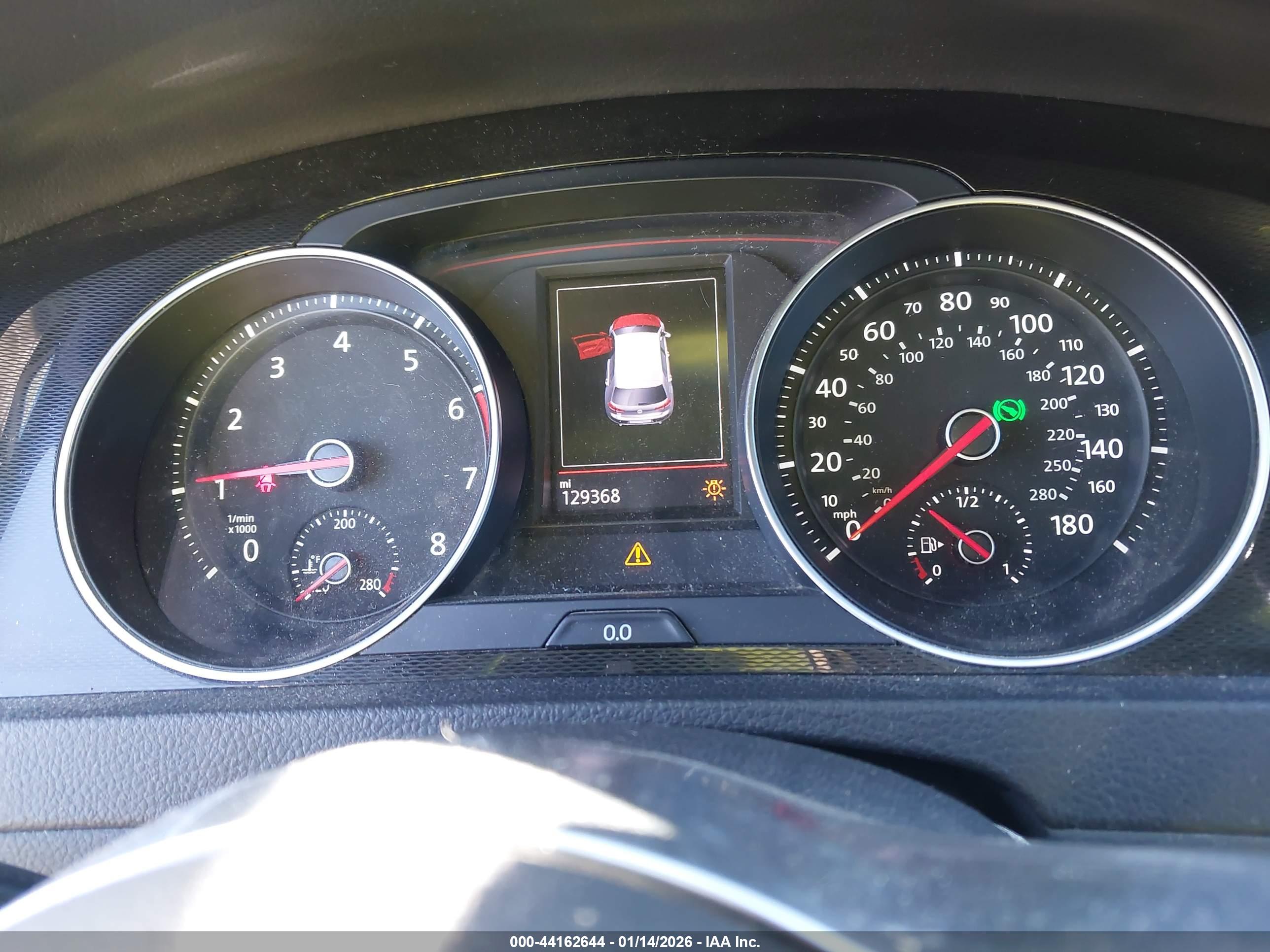 VOLKSWAGEN GOLF image 7