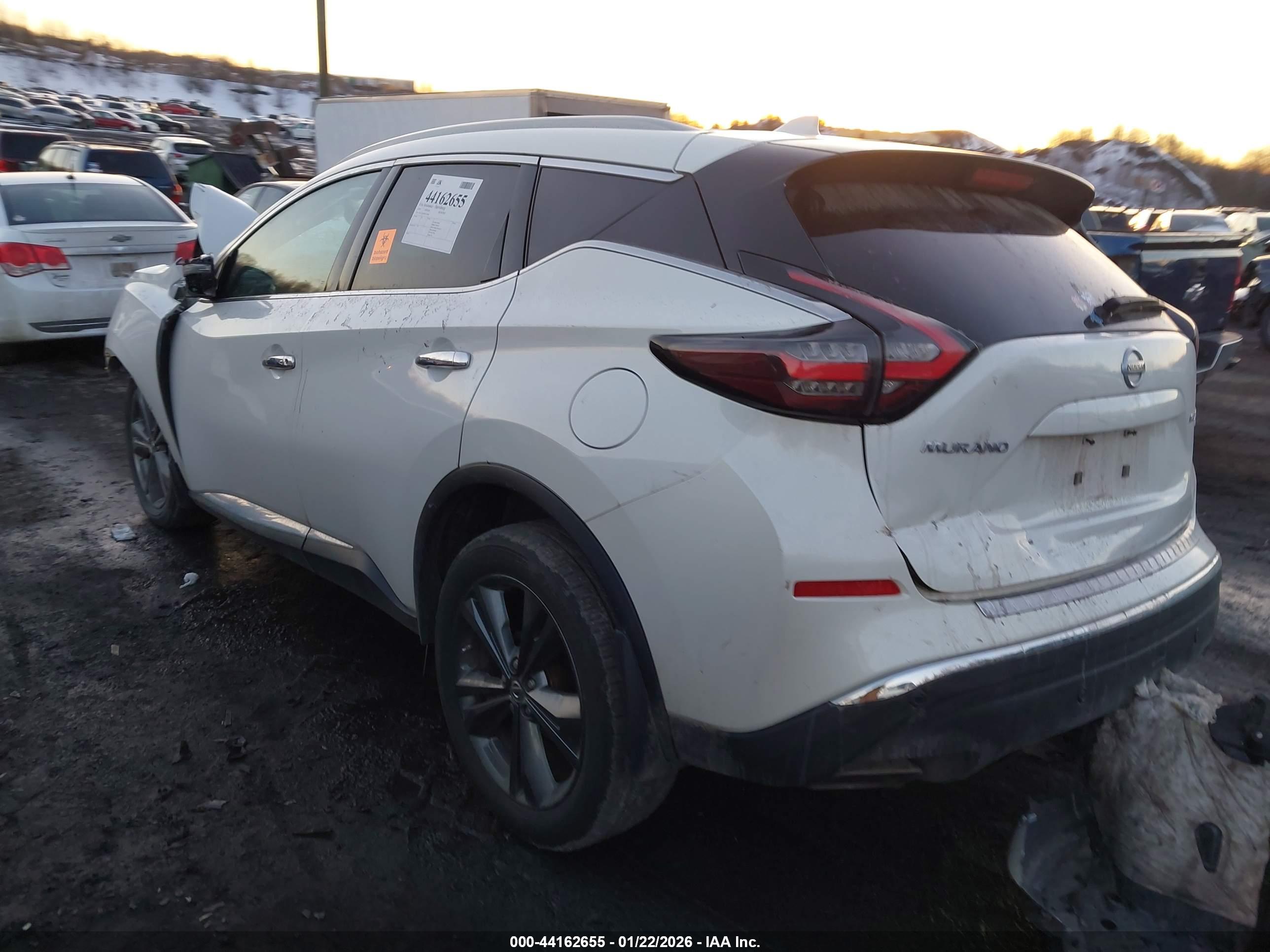 NISSAN MURANO image 3