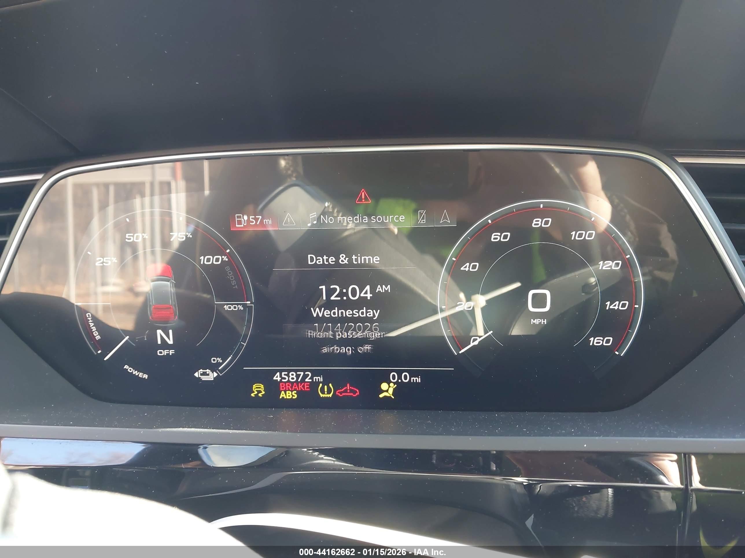 AUDI E-TRON image 7