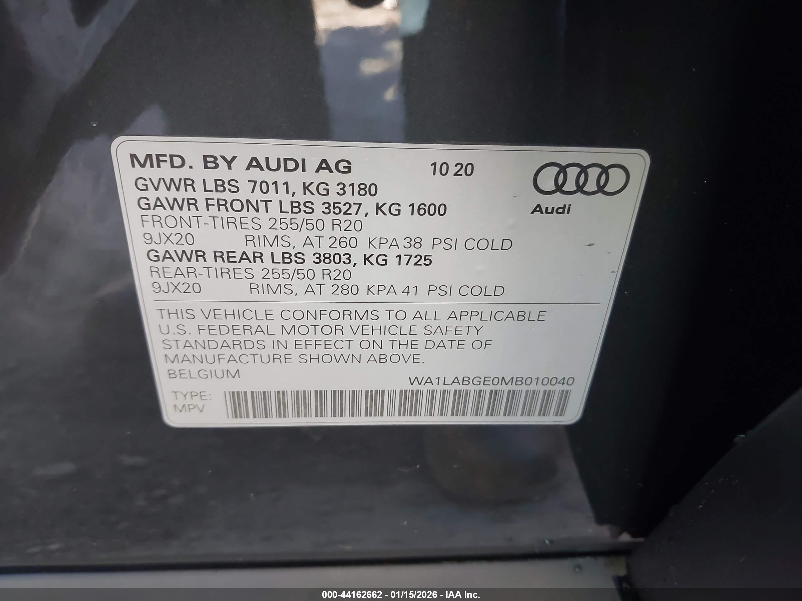AUDI E-TRON image 9