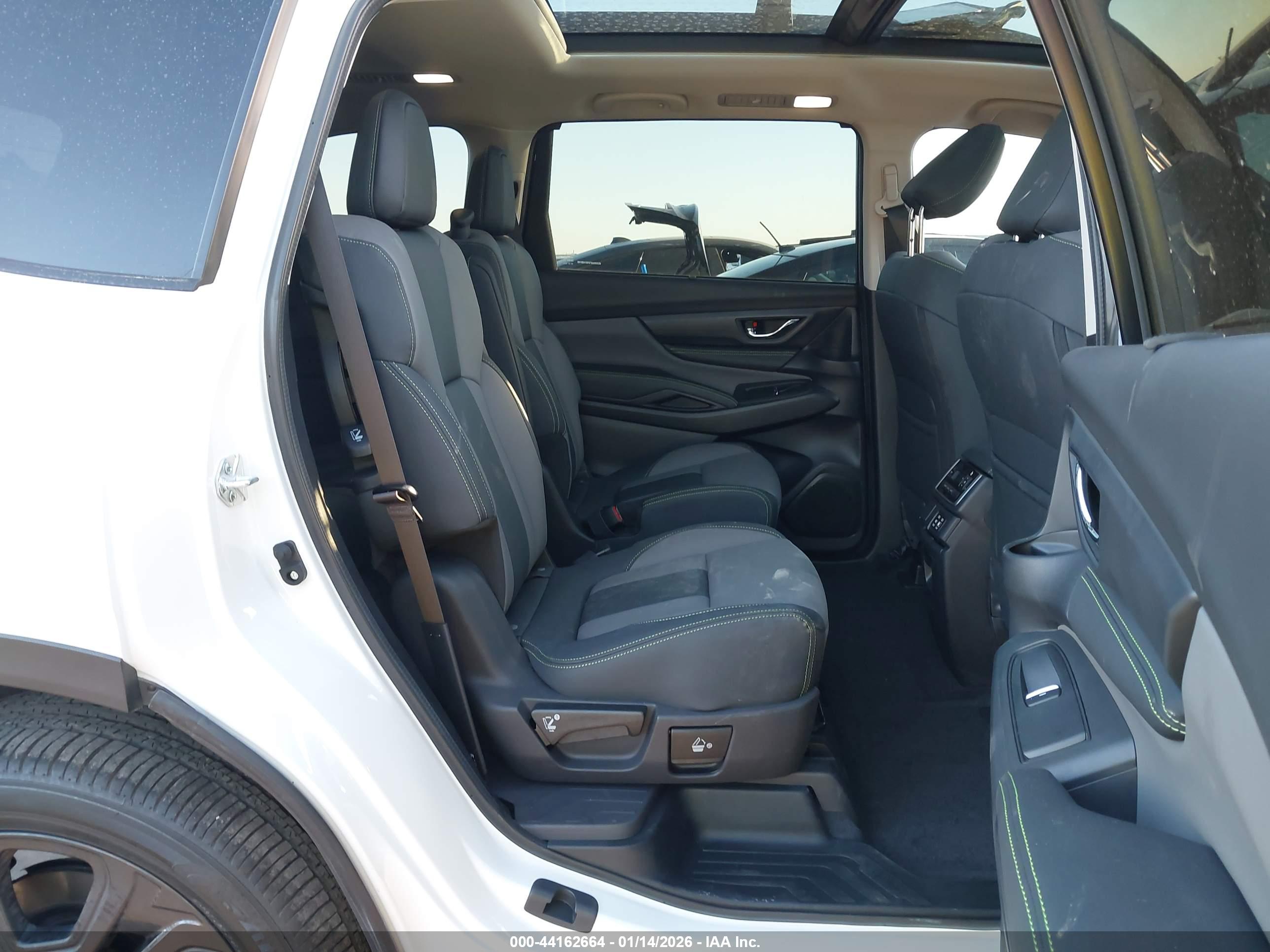 SUBARU ASCENT image 8
