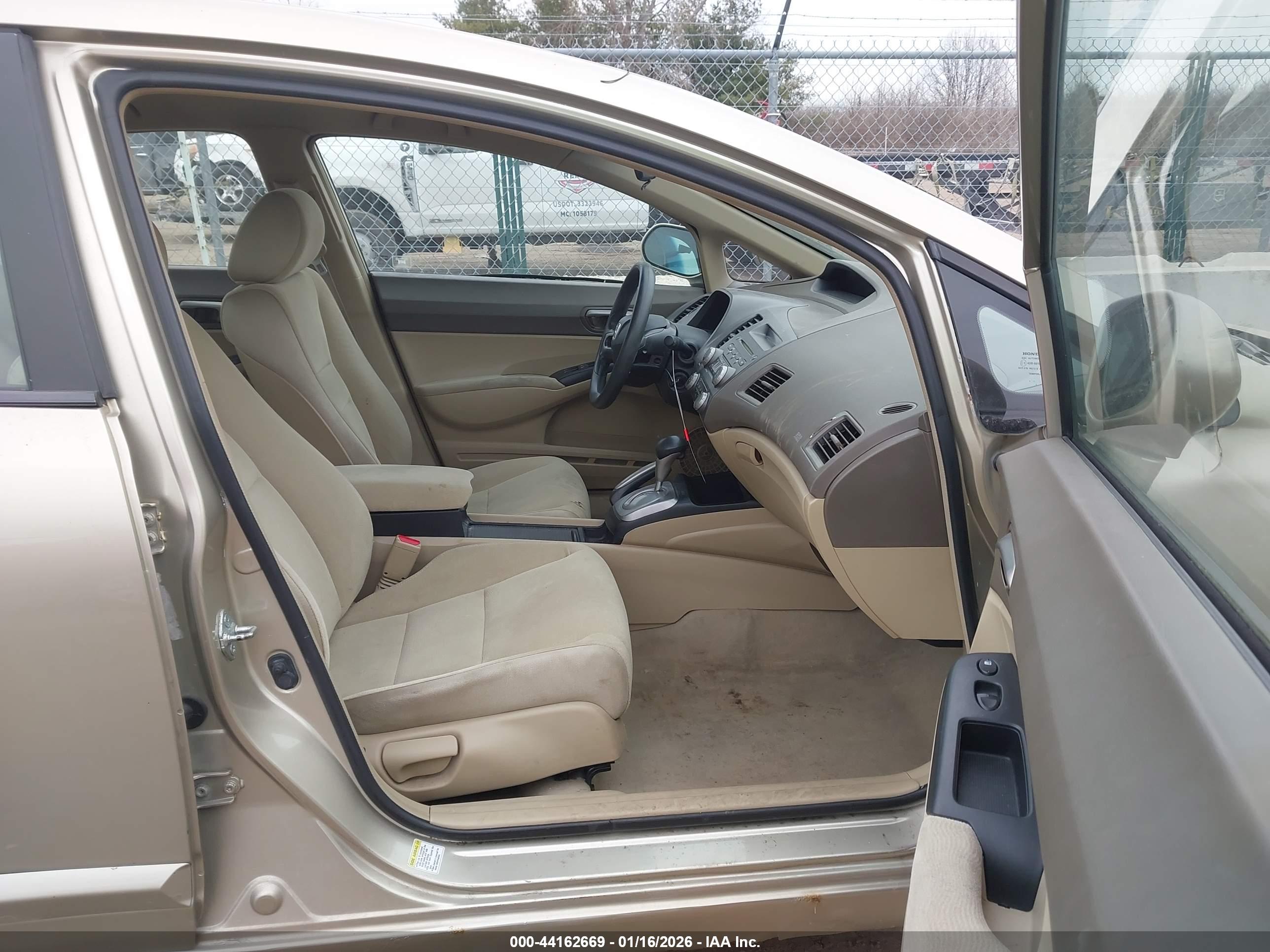 HONDA CIVIC image 5