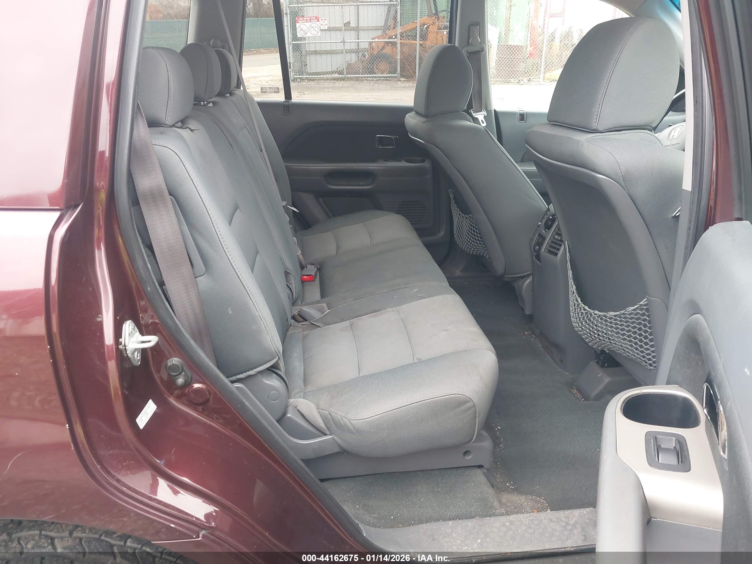 HONDA PILOT image 8
