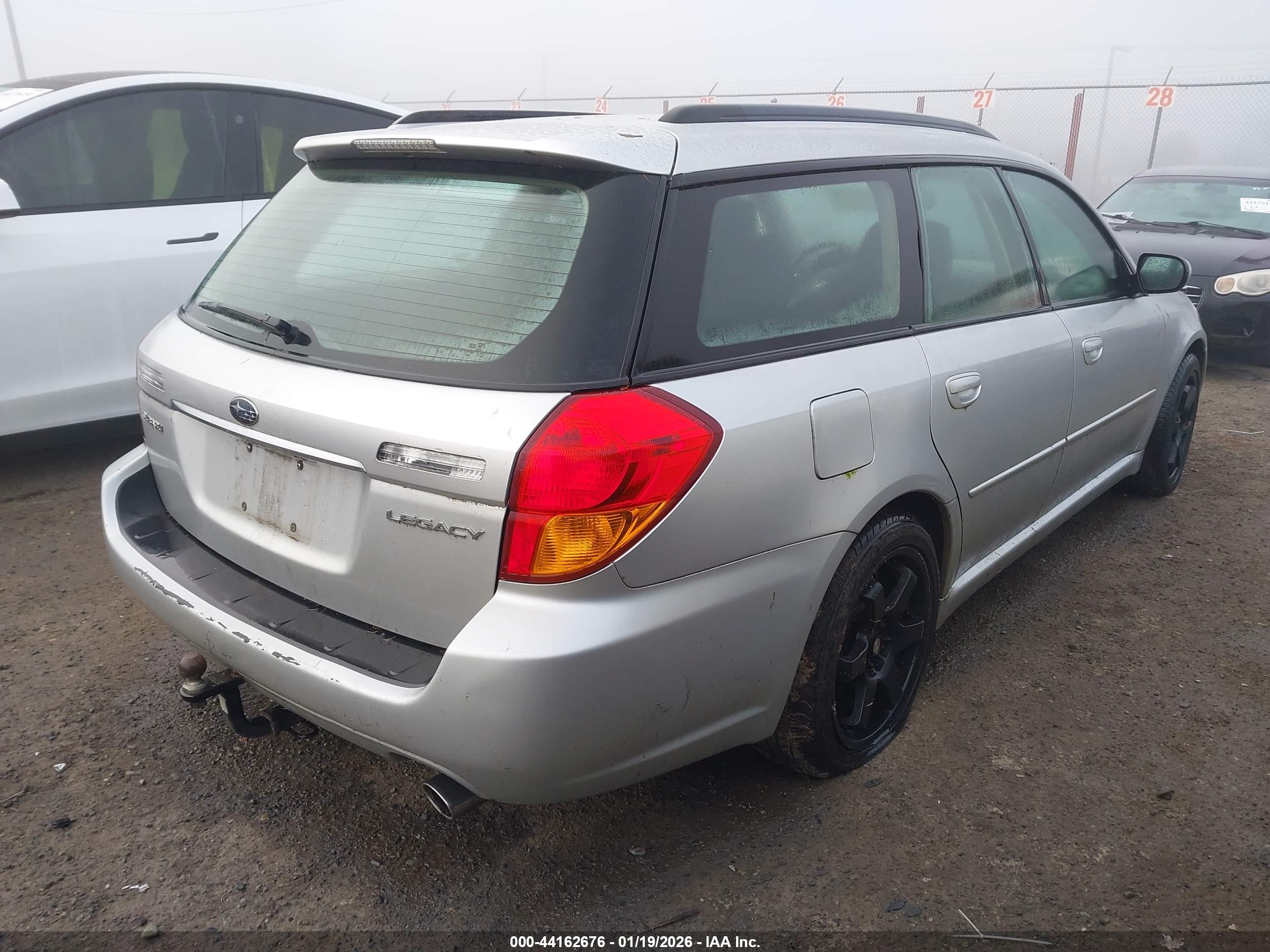 SUBARU LEGACY image 4