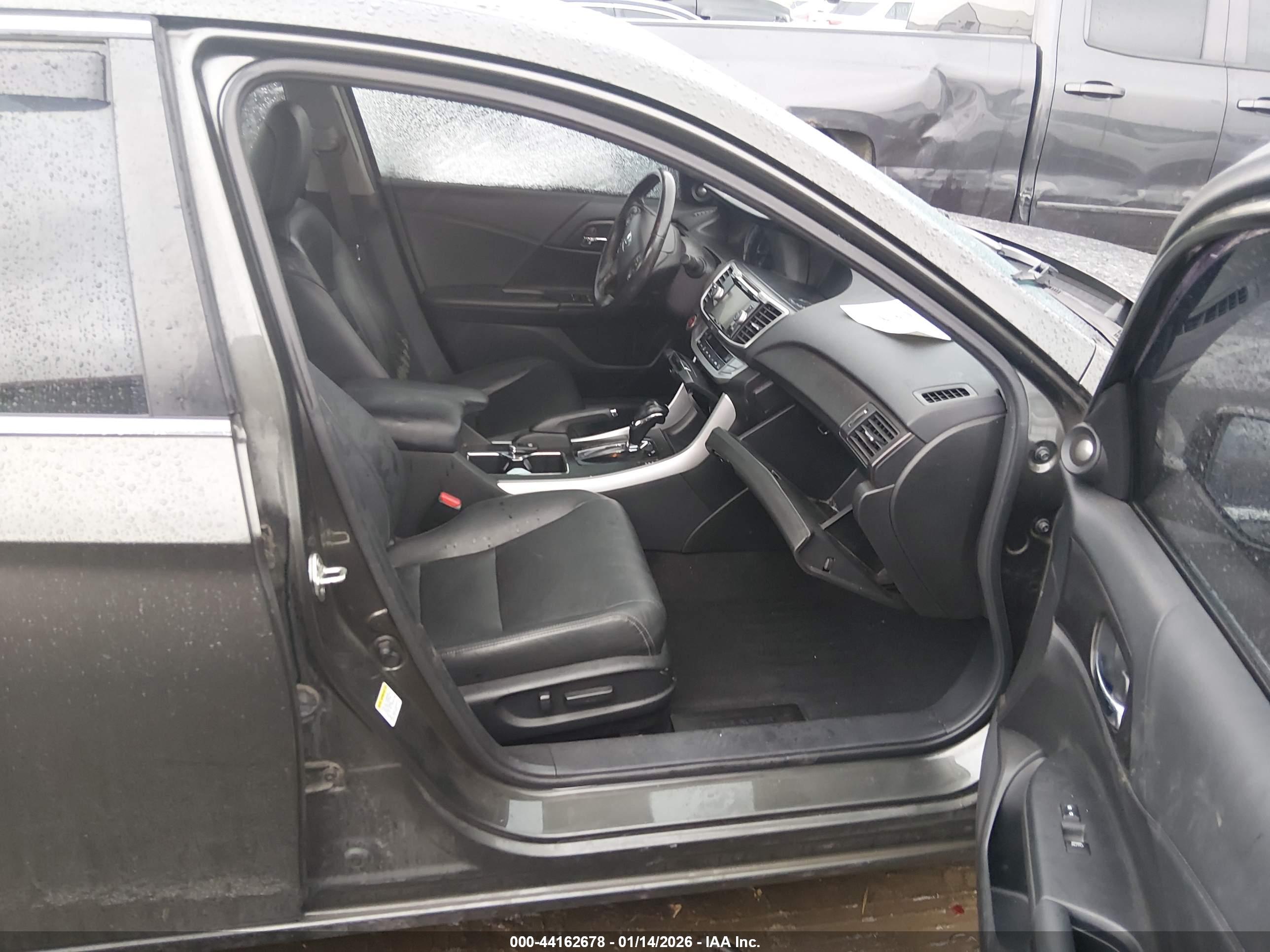 HONDA ACCORD image 5