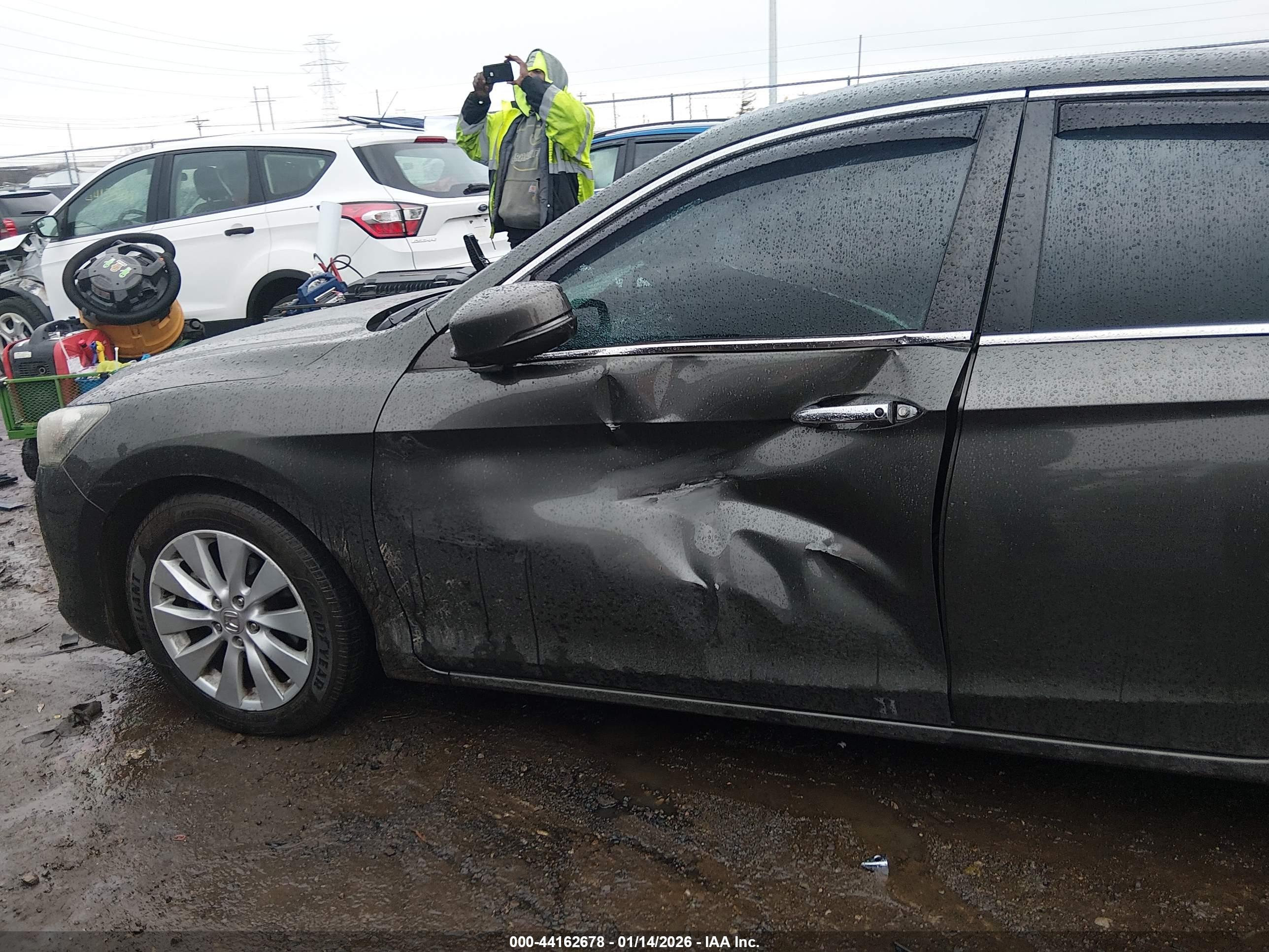 HONDA ACCORD image 6
