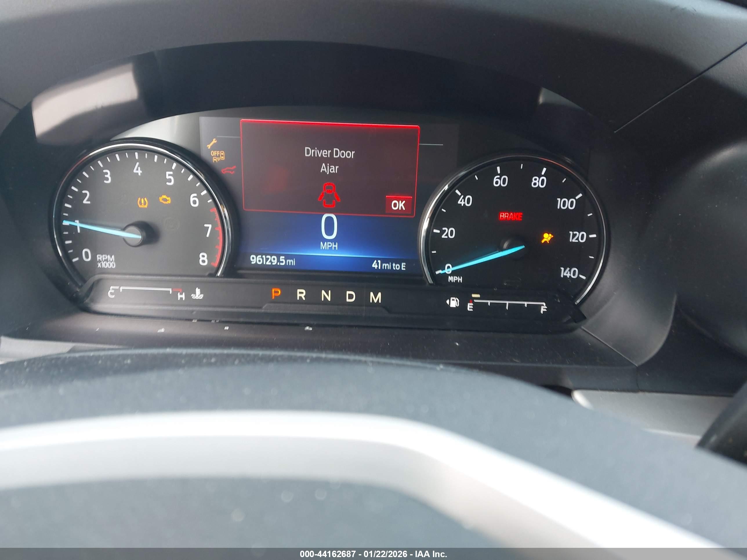 FORD EXPLORER image 7