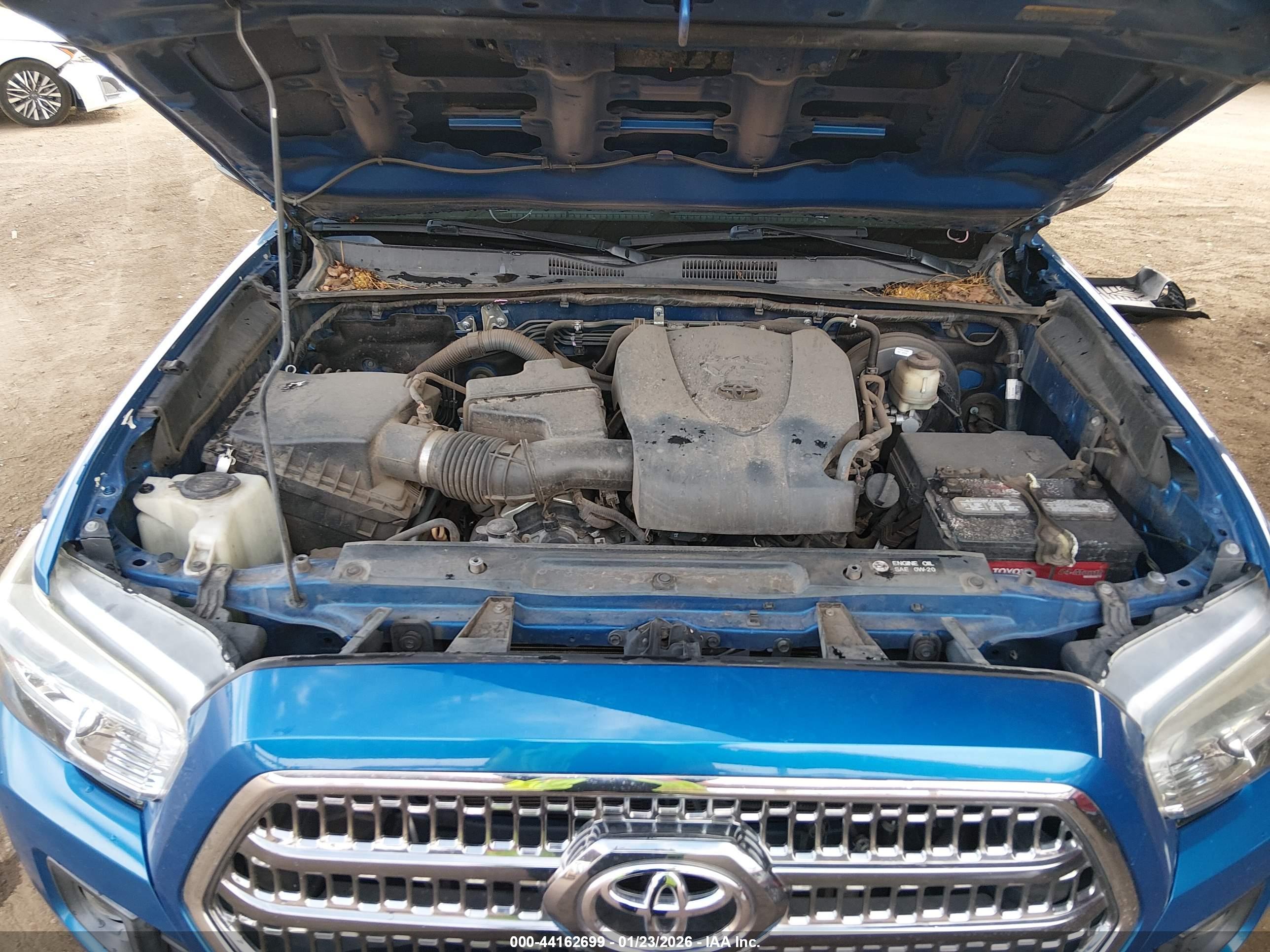TOYOTA TACOMA image 10