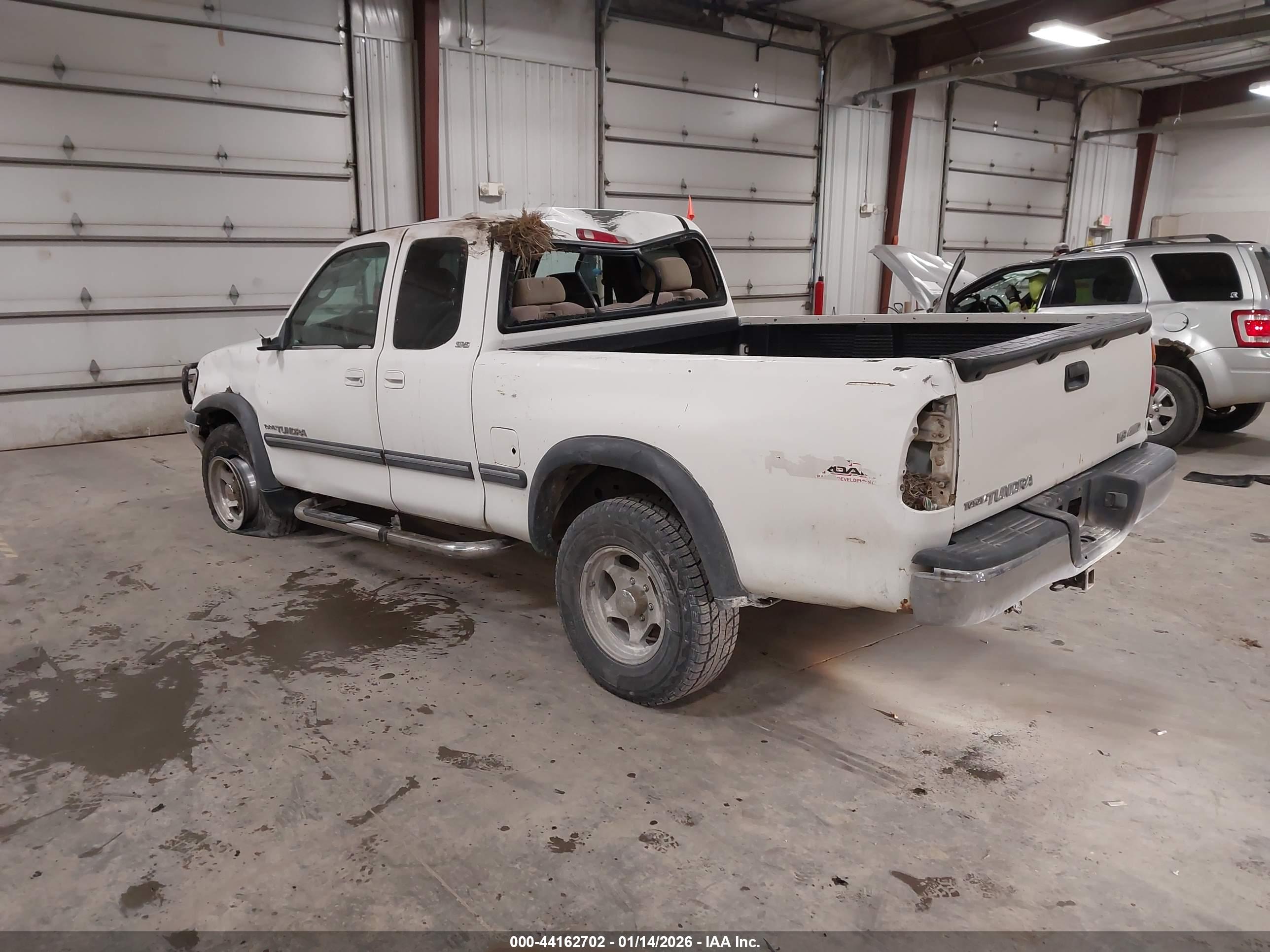TOYOTA TUNDRA image 3