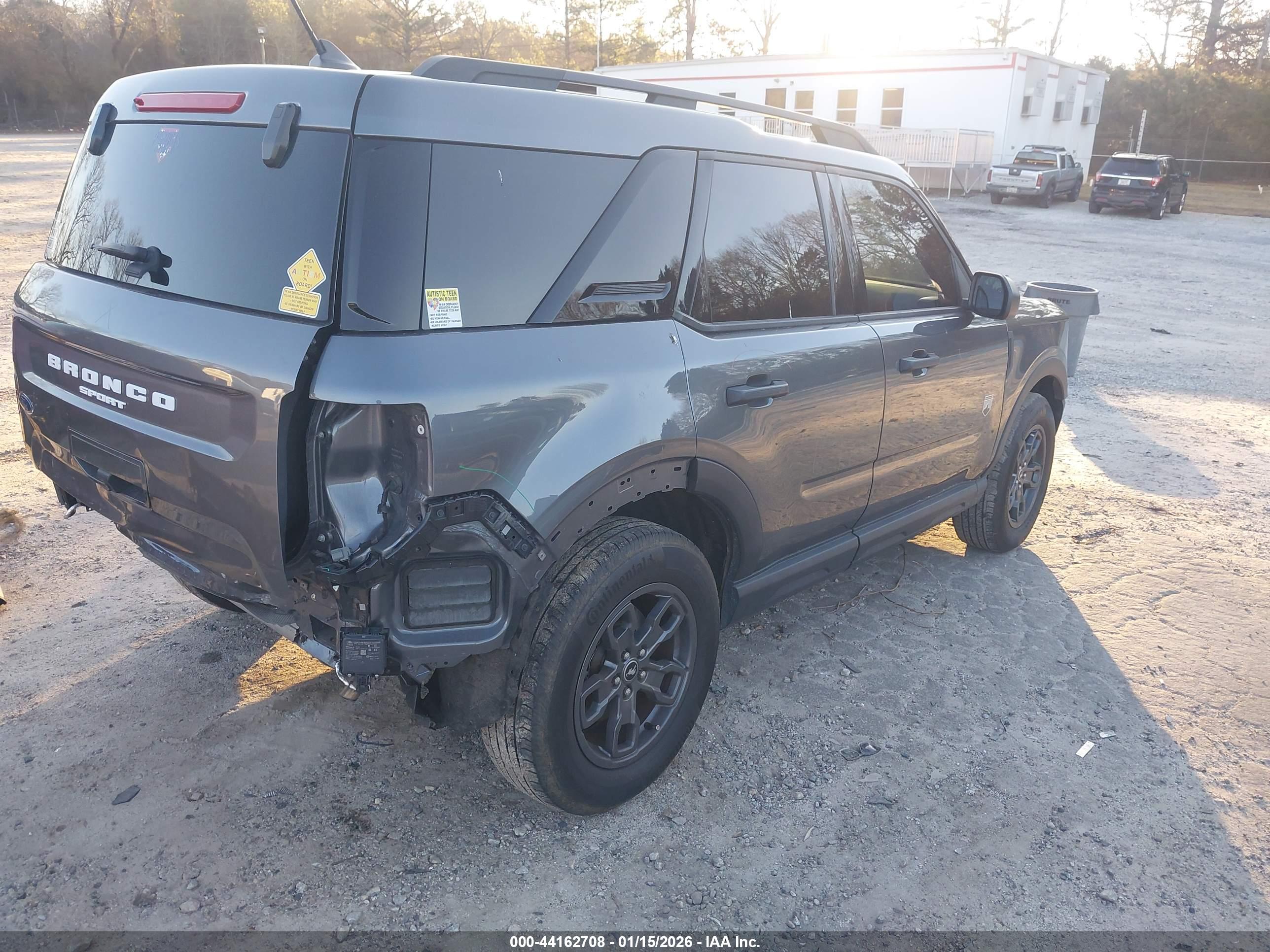 FORD BRONCO image 4