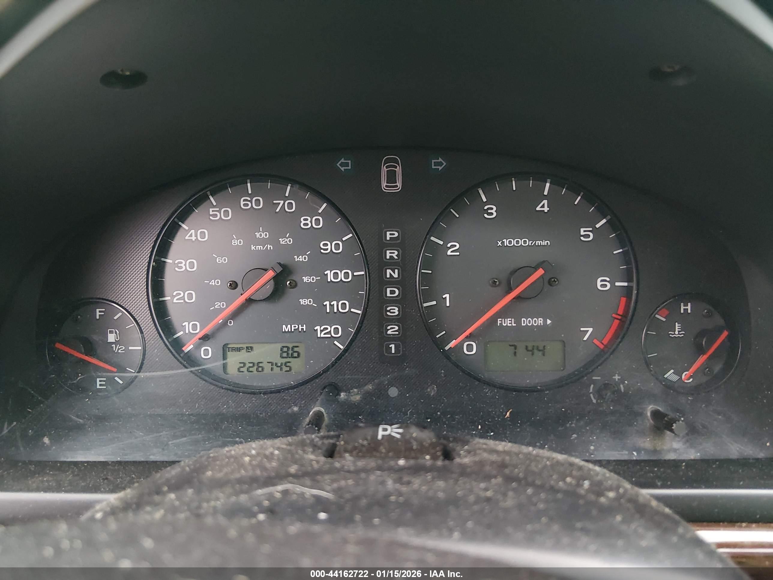SUBARU OUTBACK image 7