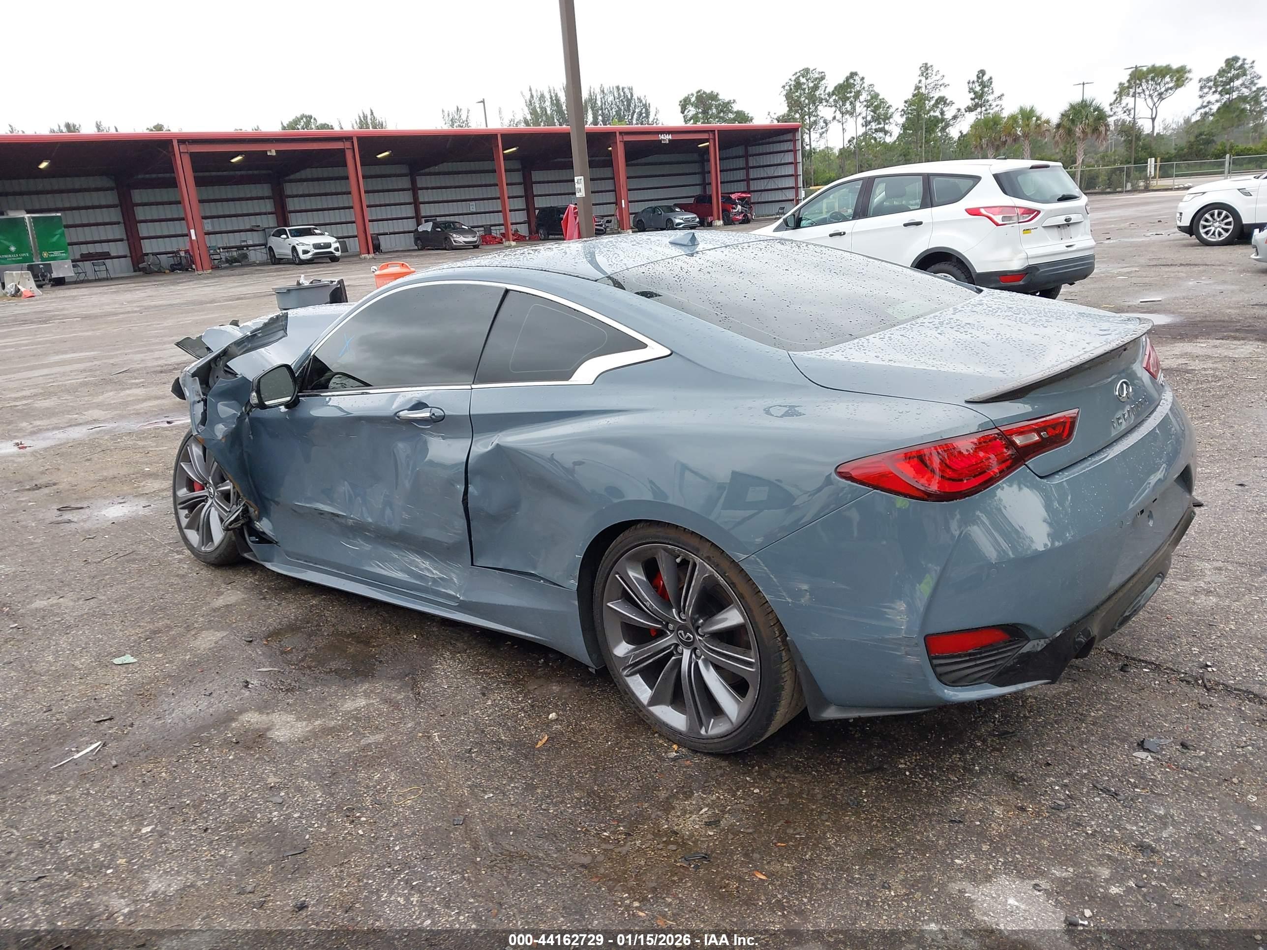 INFINITI Q60 image 3