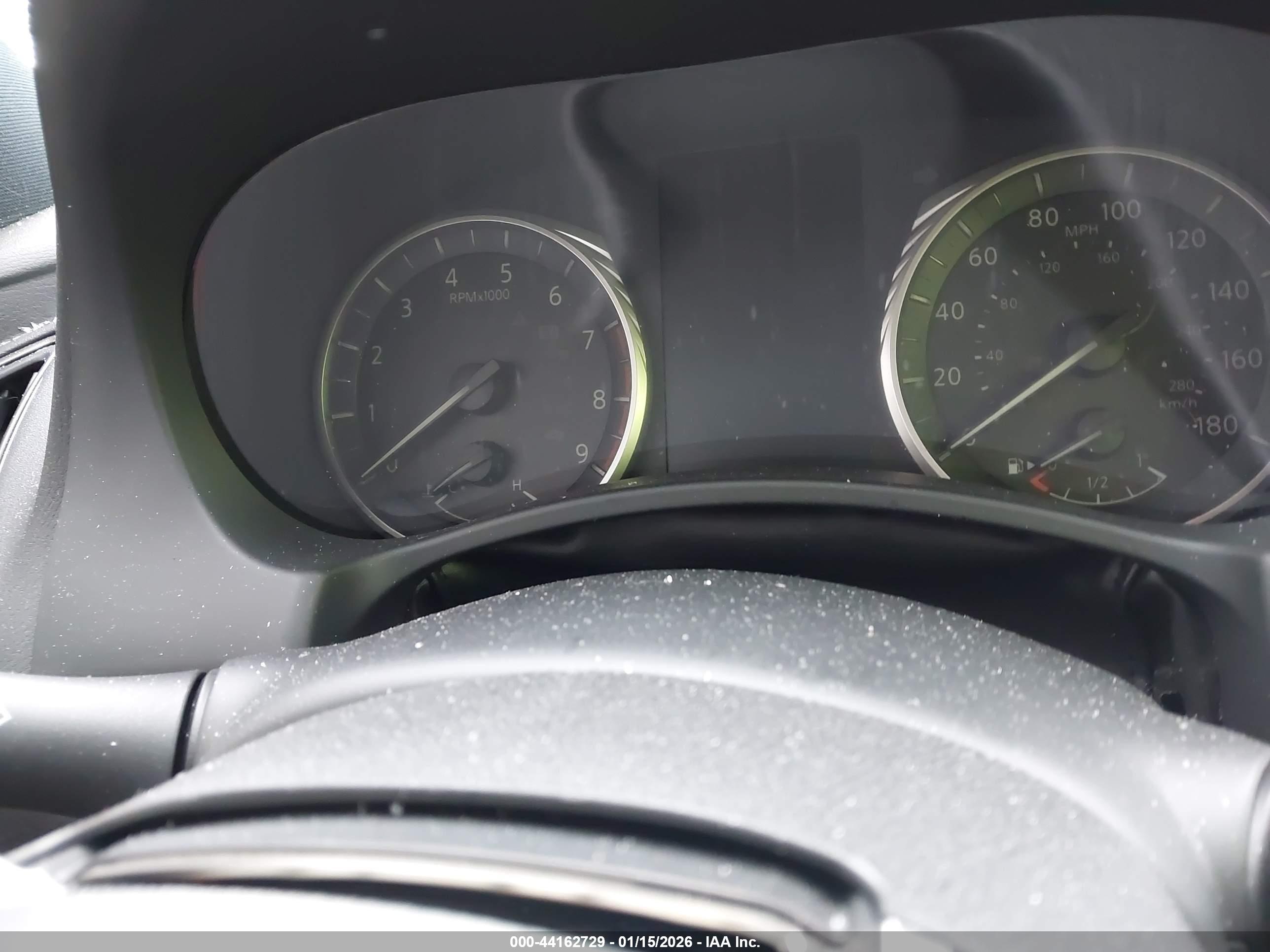 INFINITI Q60 image 7