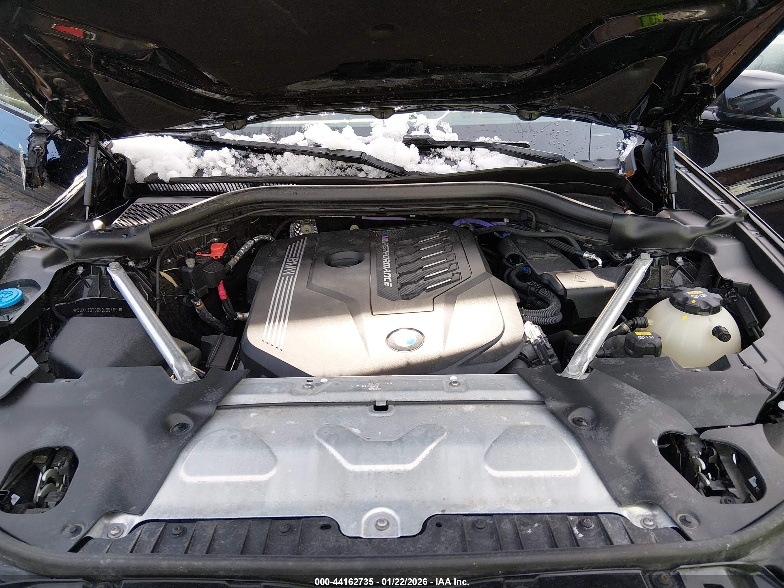 BMW X4 image 10