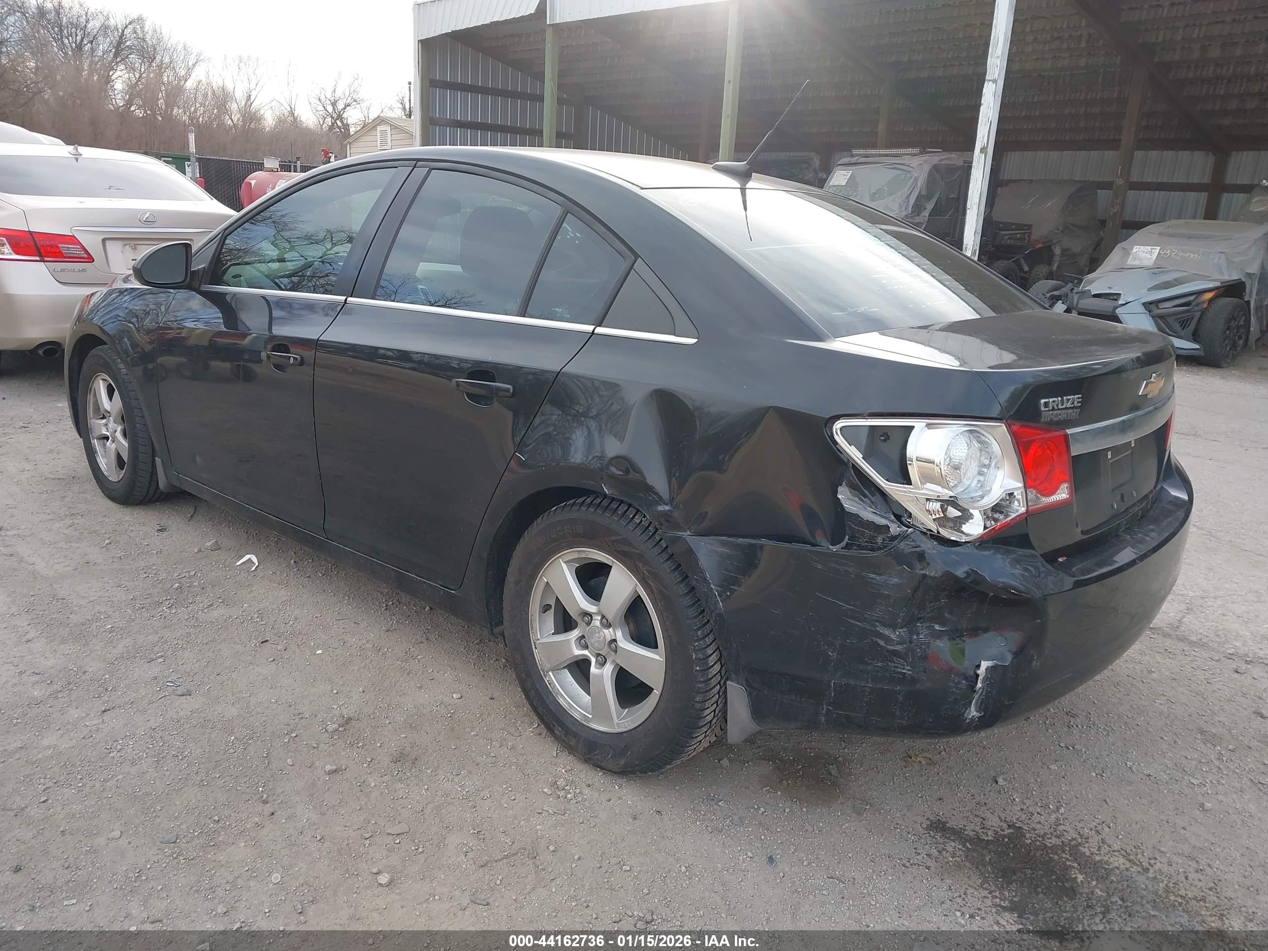 CHEVROLET CRUZE image 3
