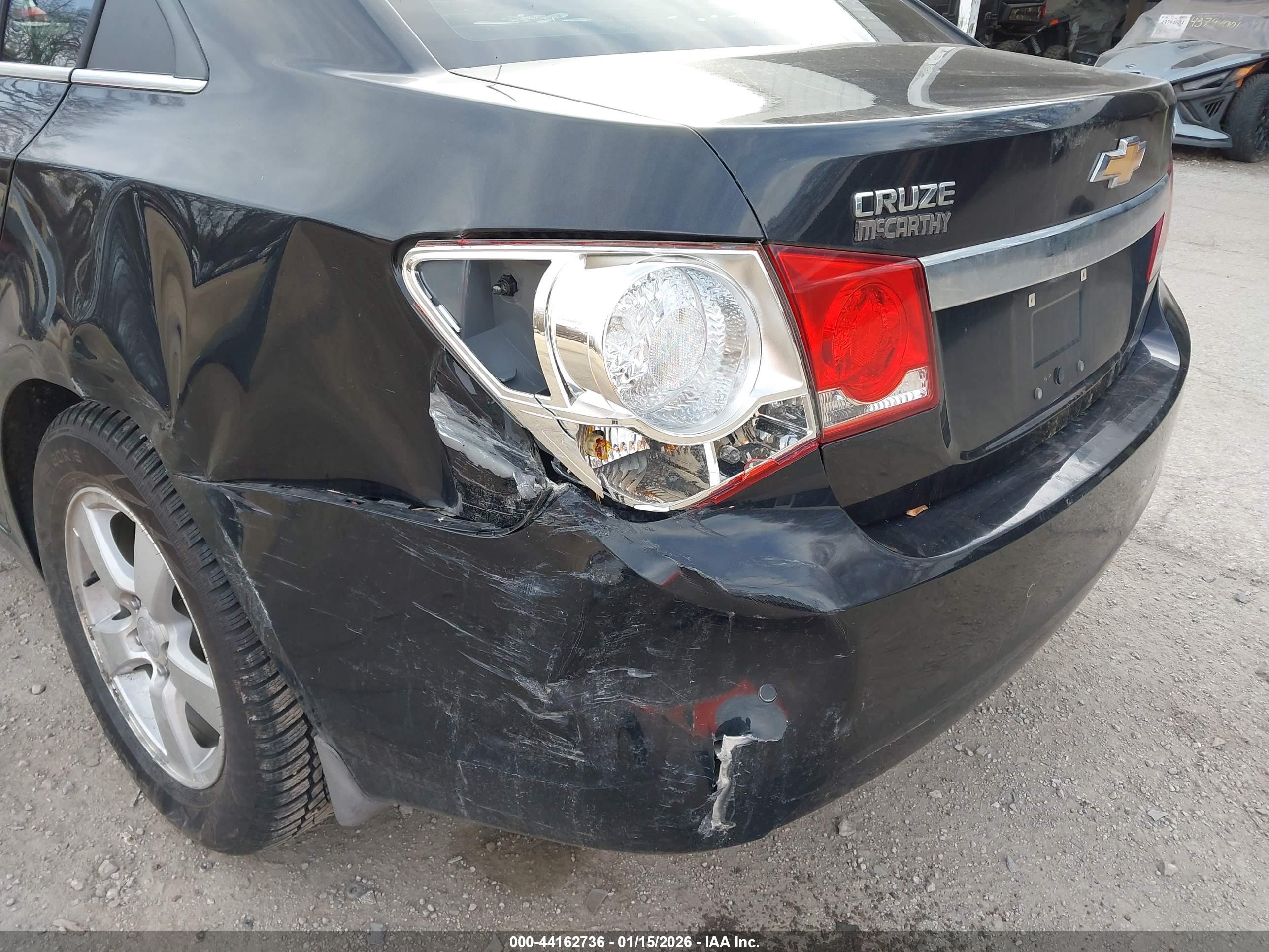 CHEVROLET CRUZE image 6