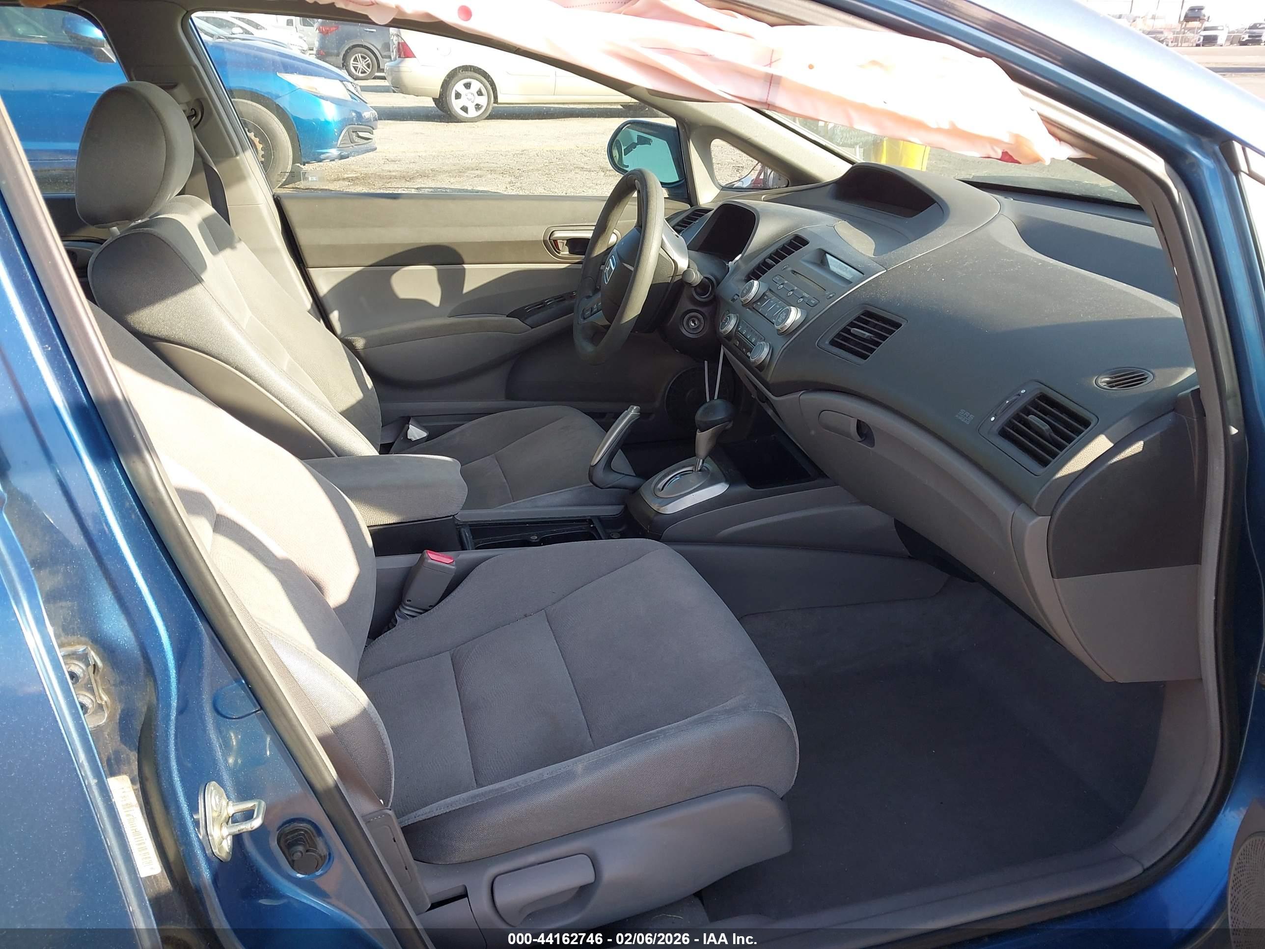 HONDA CIVIC image 5