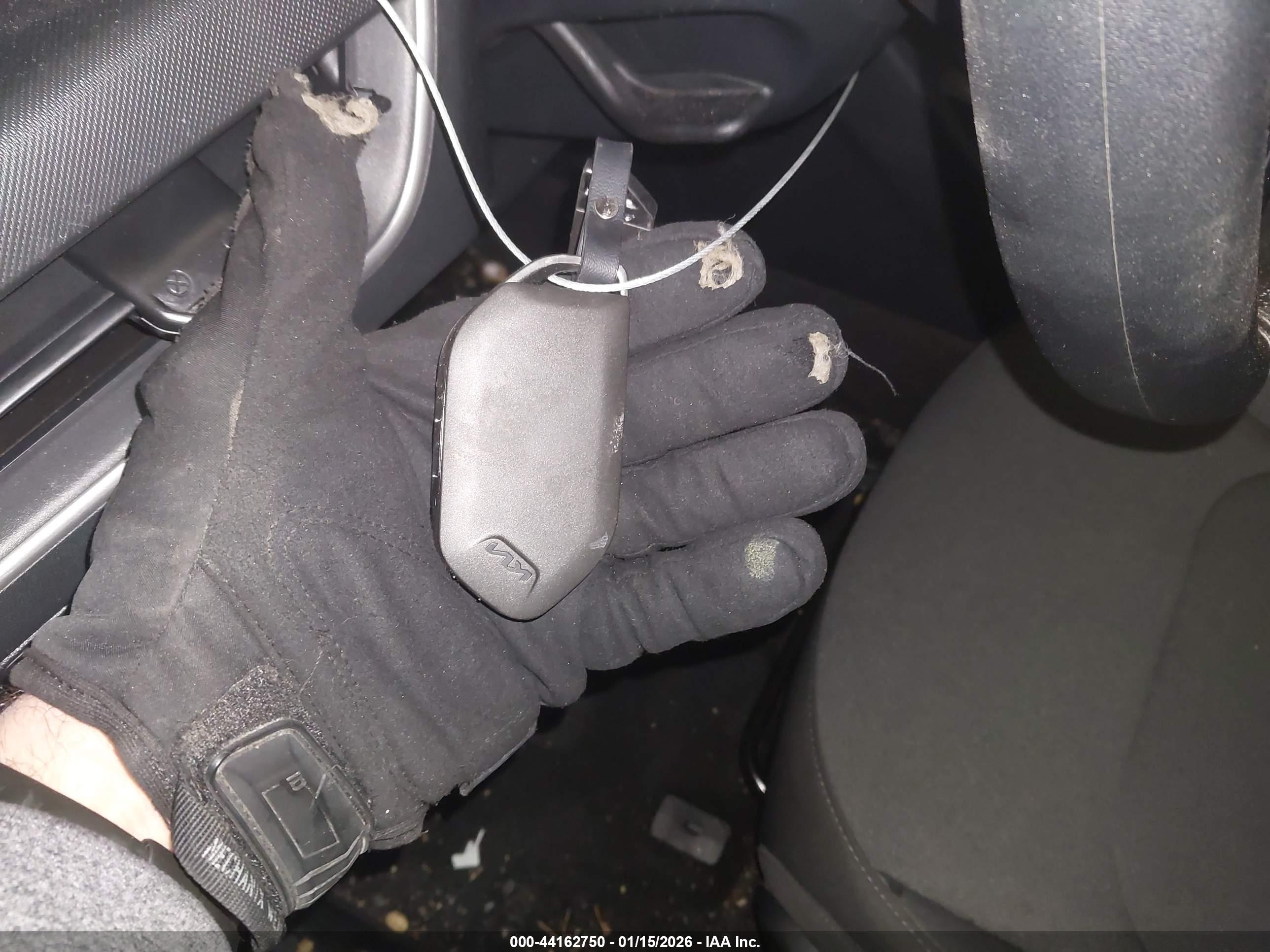 KIA K4 image 11