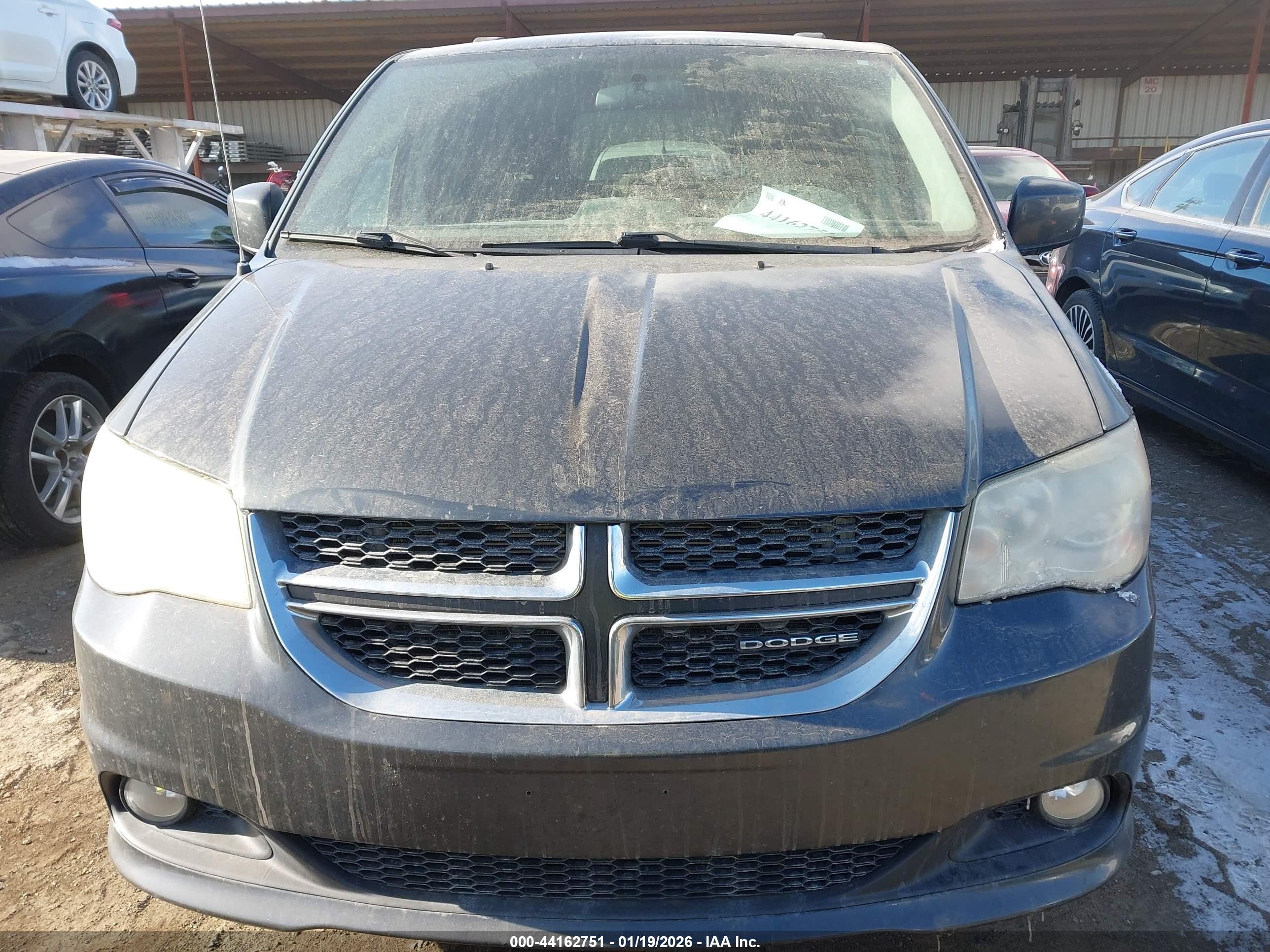 DODGE GRAND image 6