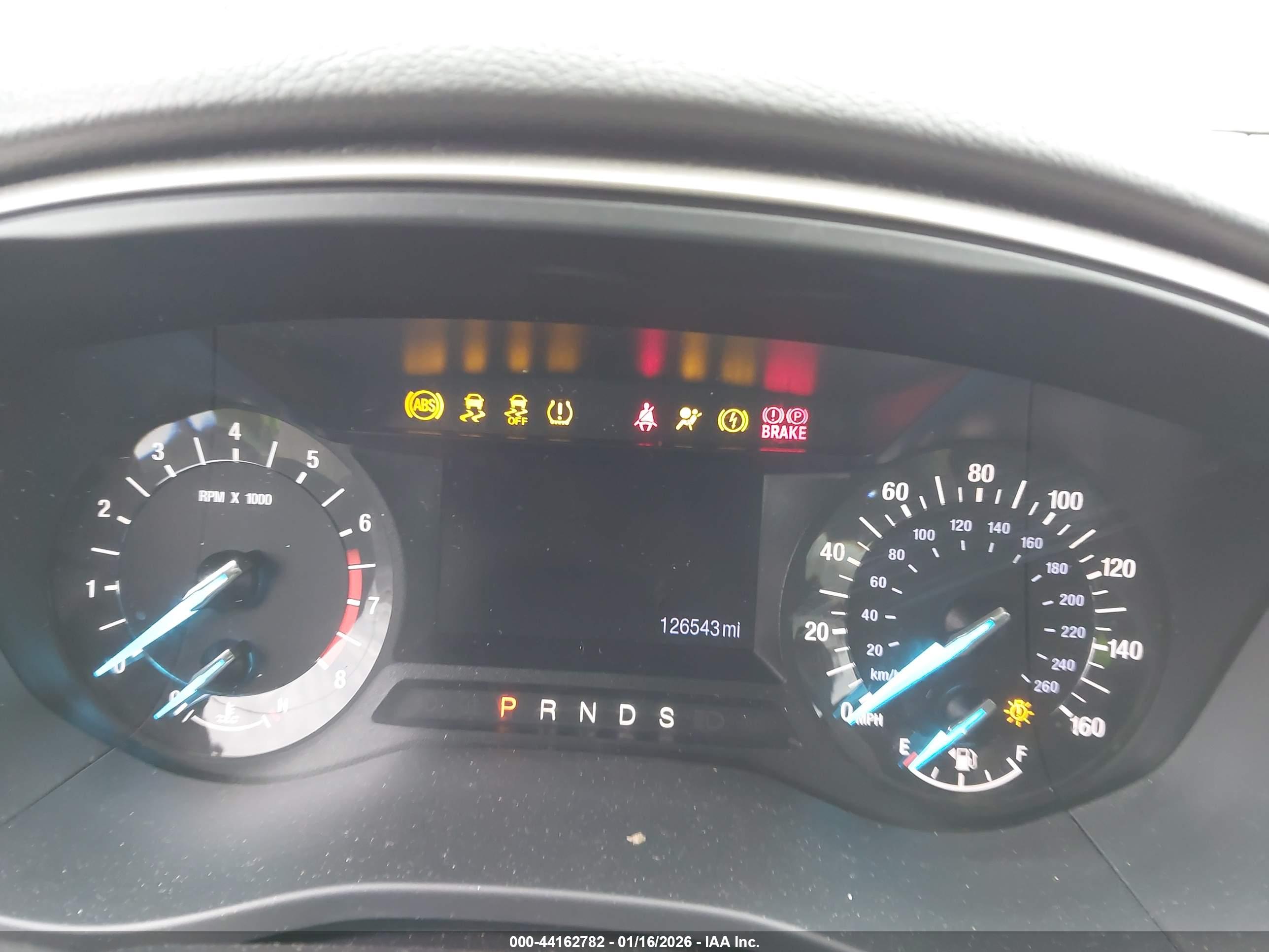 FORD FUSION image 7