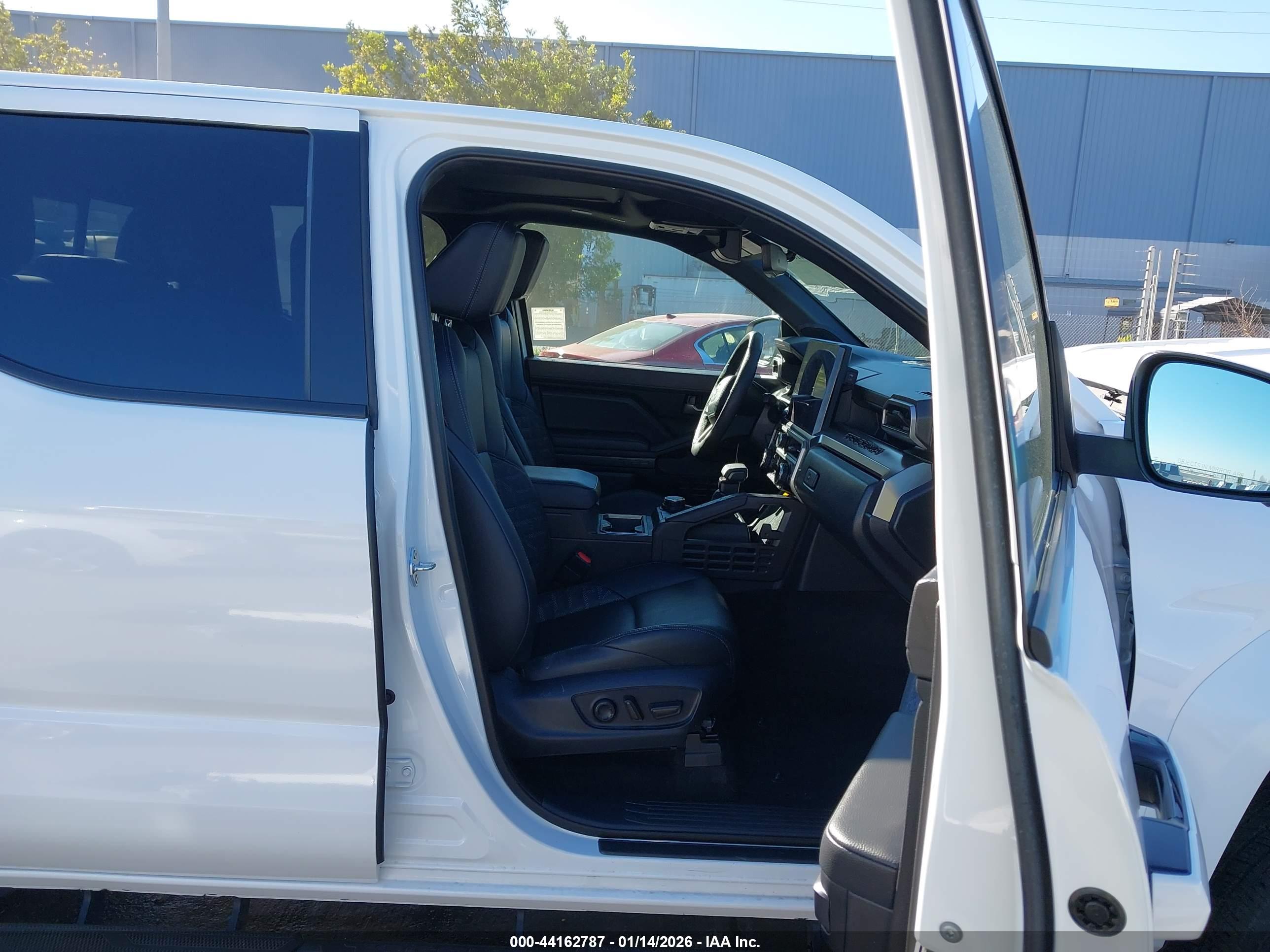 TOYOTA TACOMA image 5