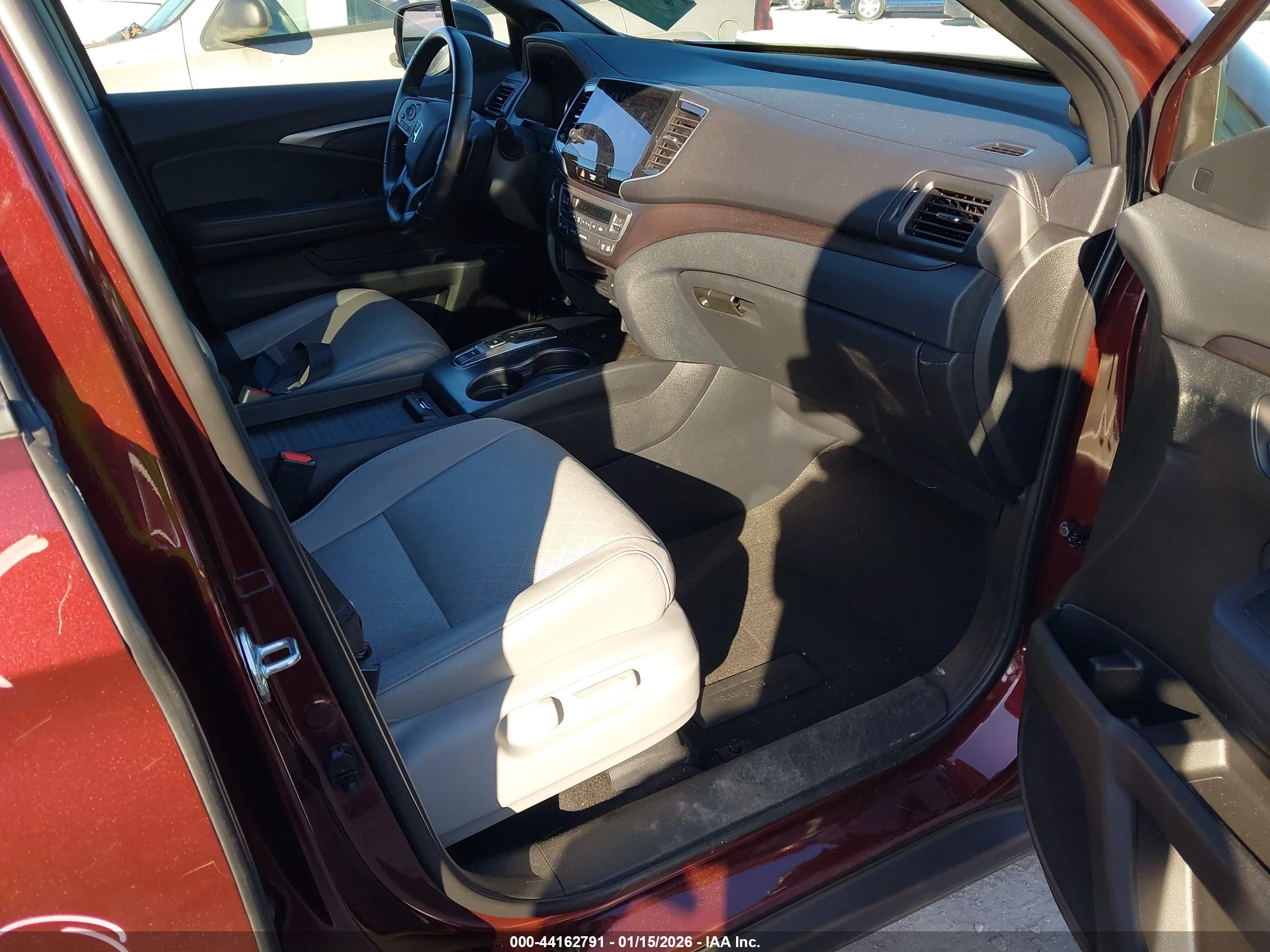 HONDA PASSPORT image 5