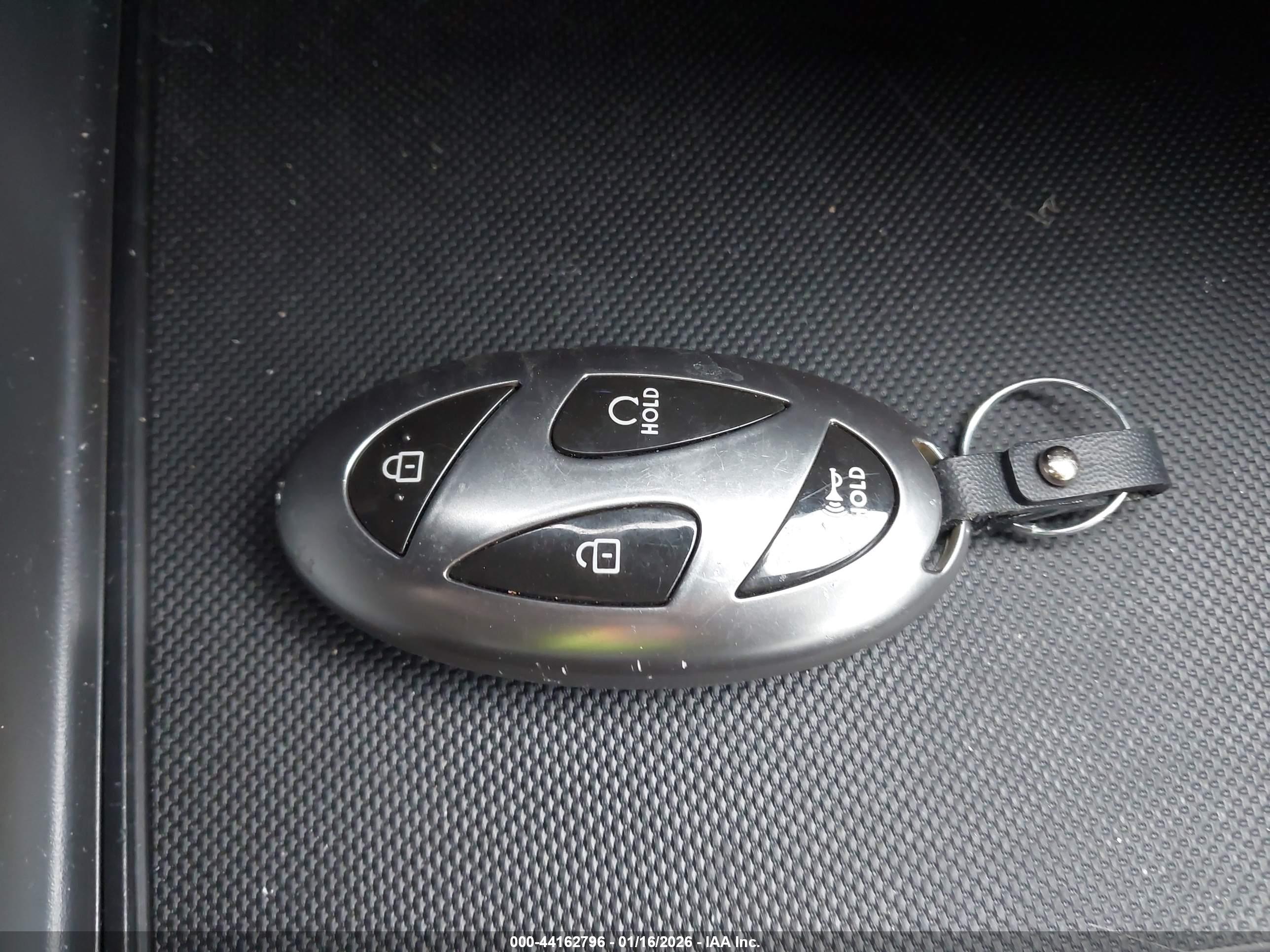 HYUNDAI SONATA image 11