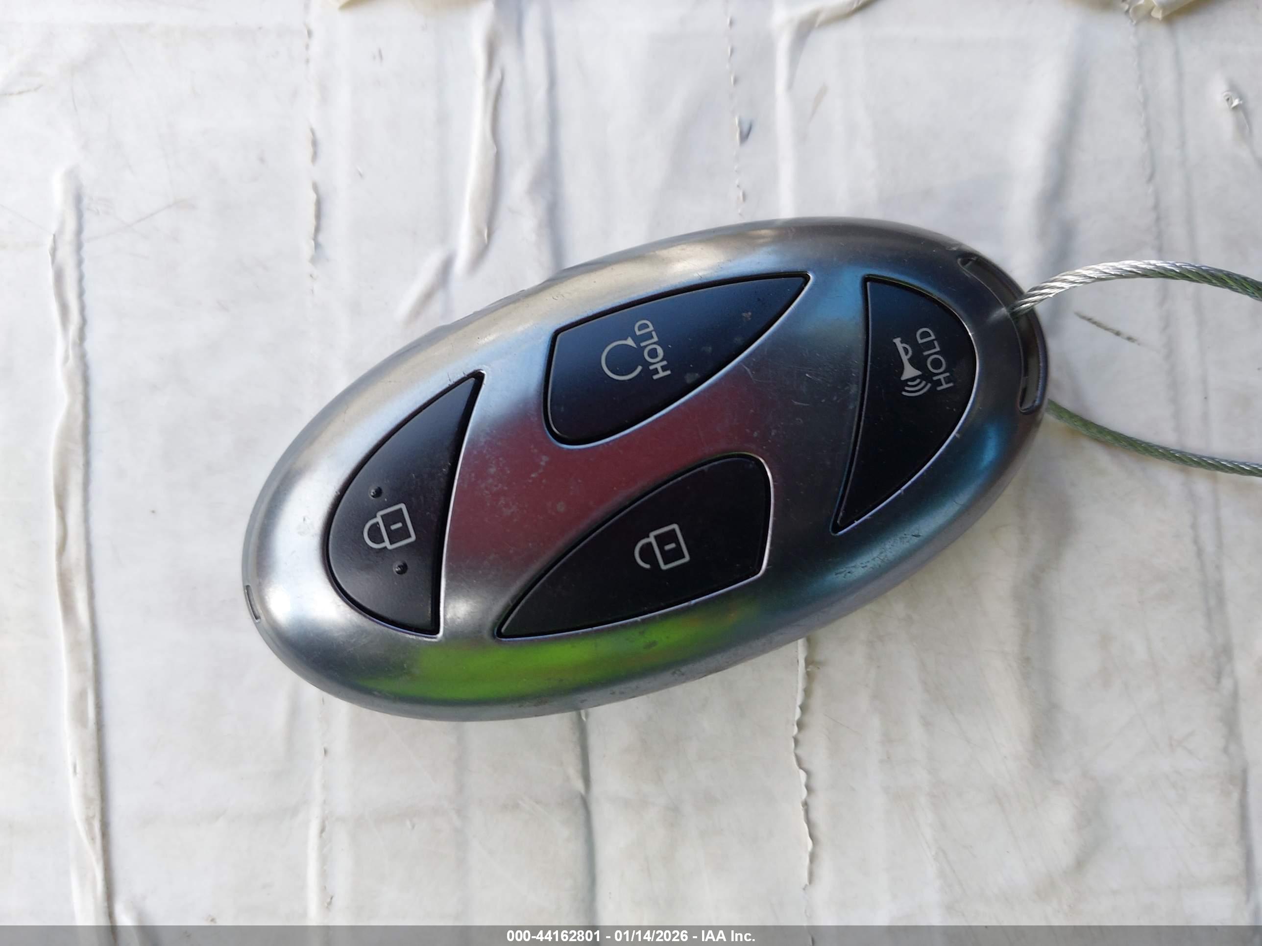 HYUNDAI ELANTRA image 11