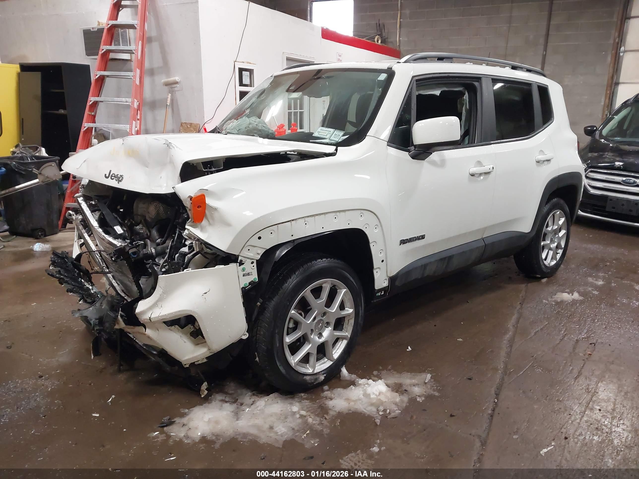 JEEP RENEGADE image 2