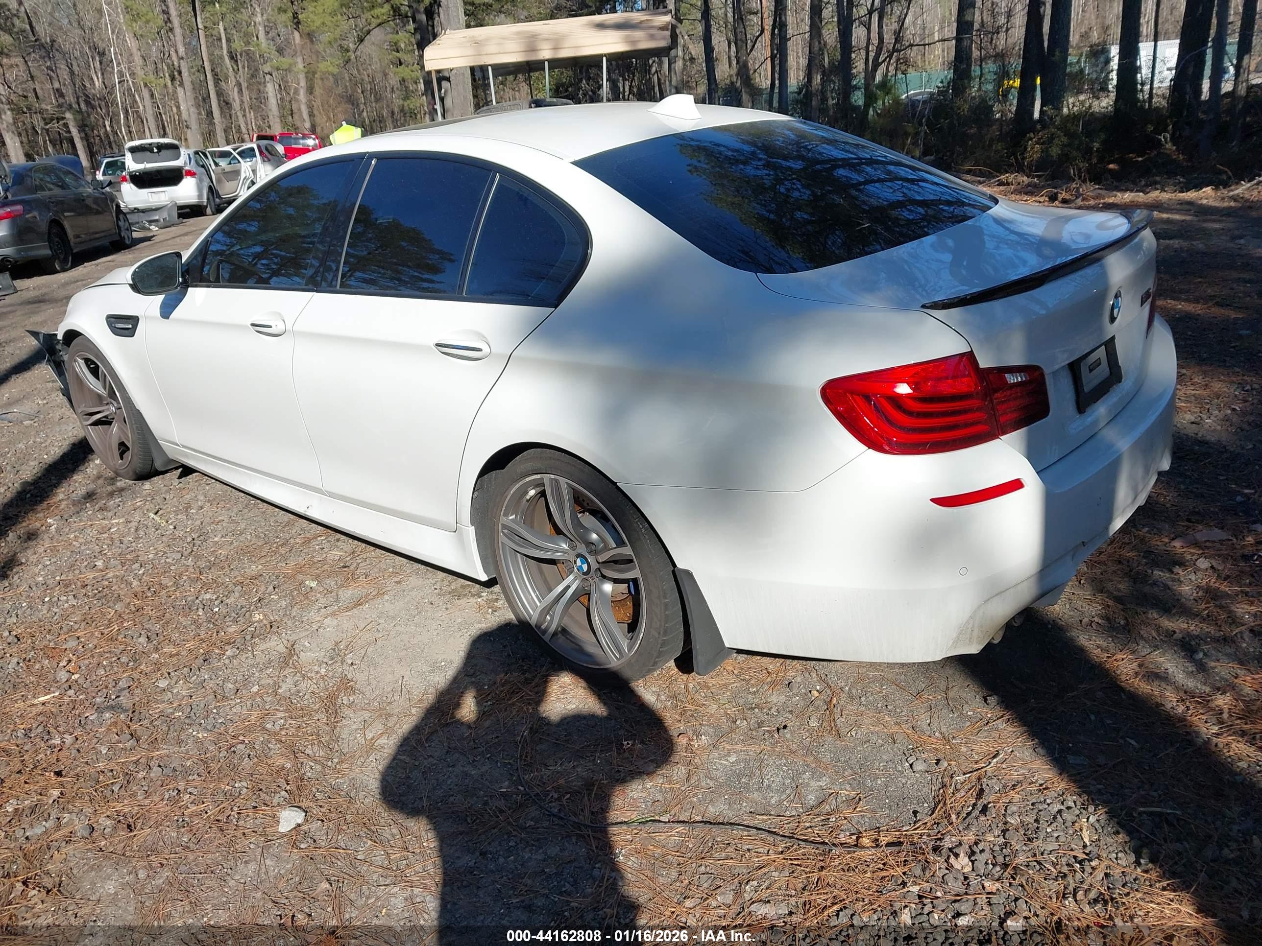 BMW M5 image 3