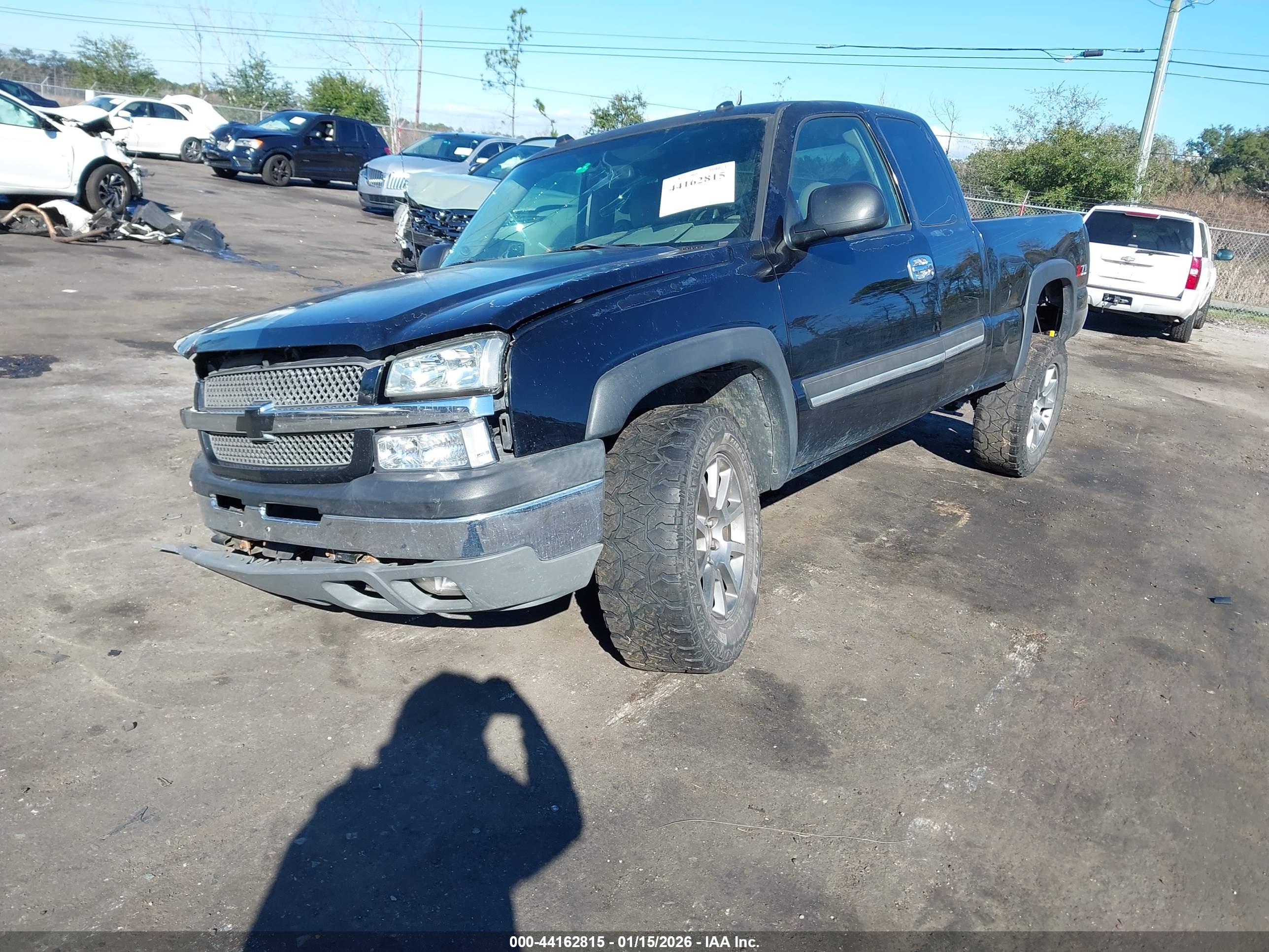 CHEVROLET SILVERADO image 2