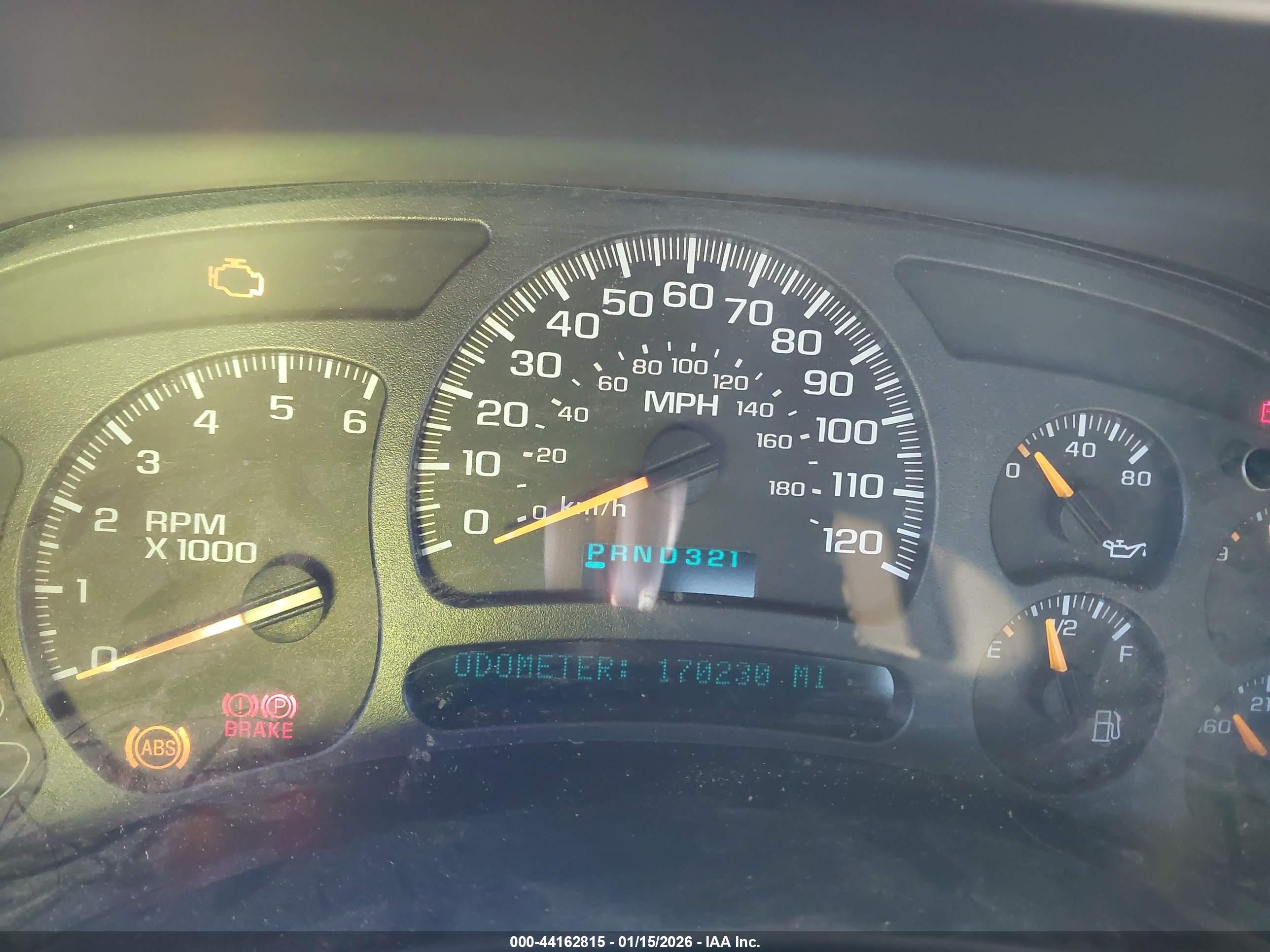 CHEVROLET SILVERADO image 7