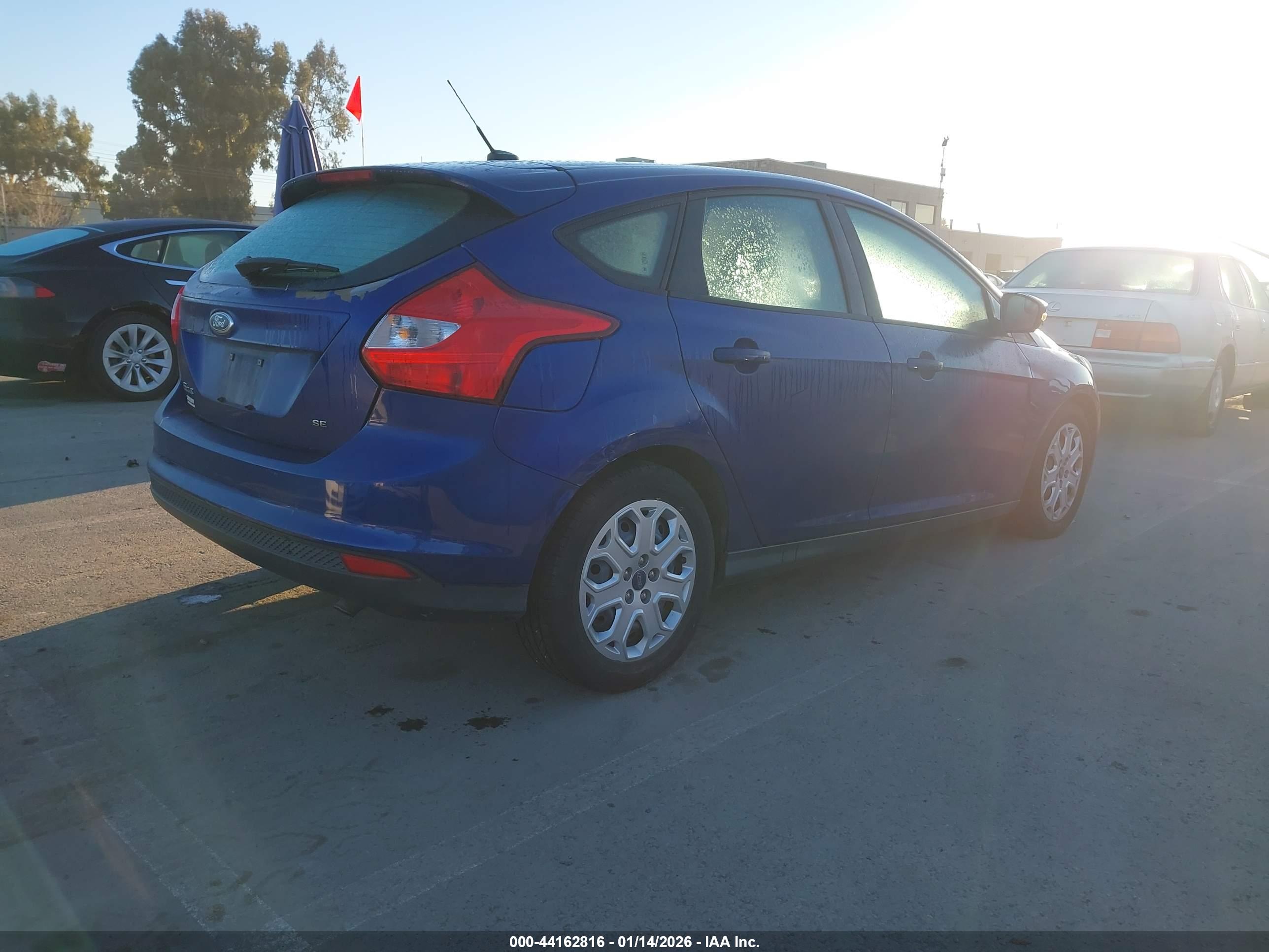 FORD FOCUS image 4