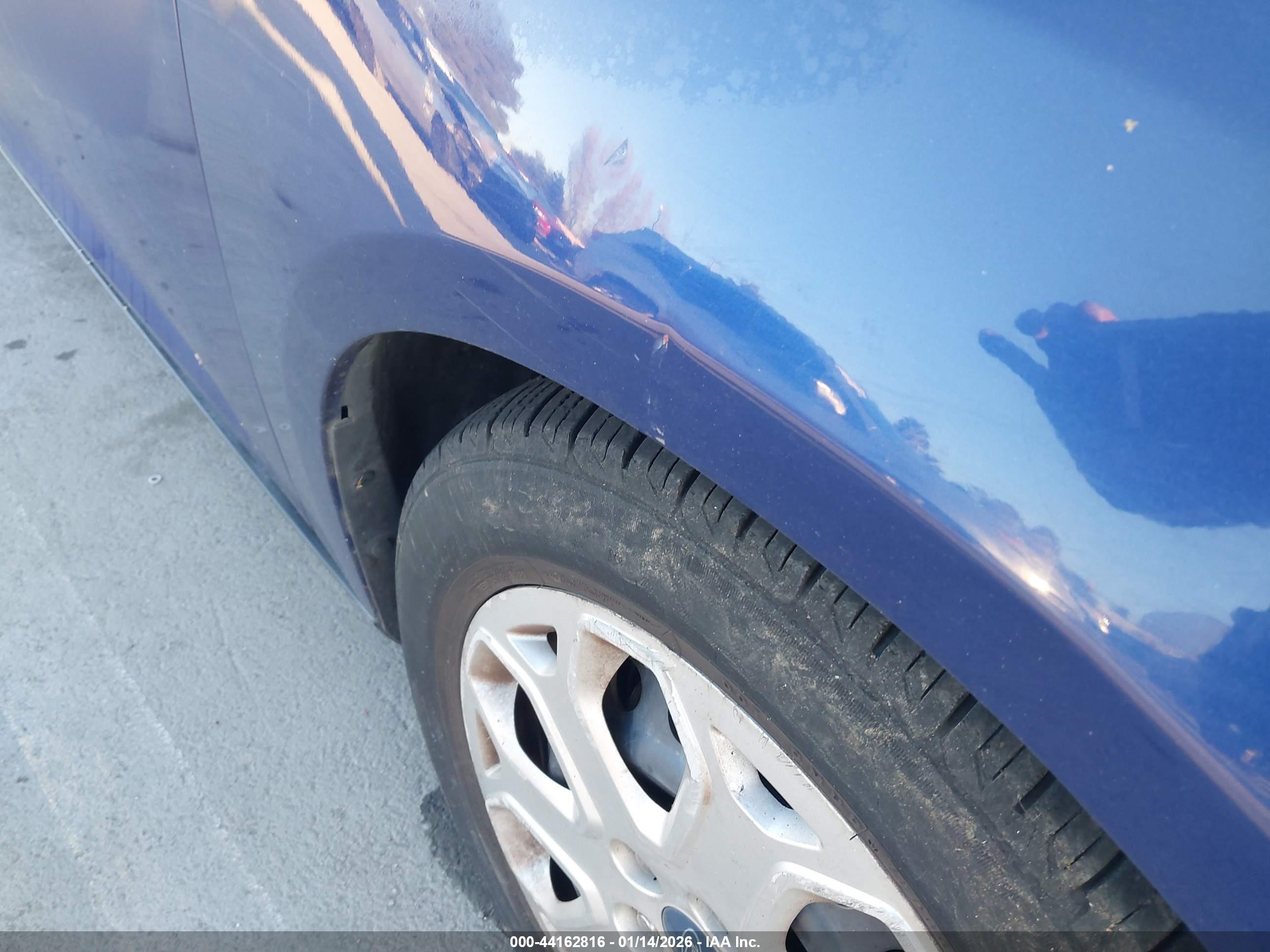 FORD FOCUS image 6