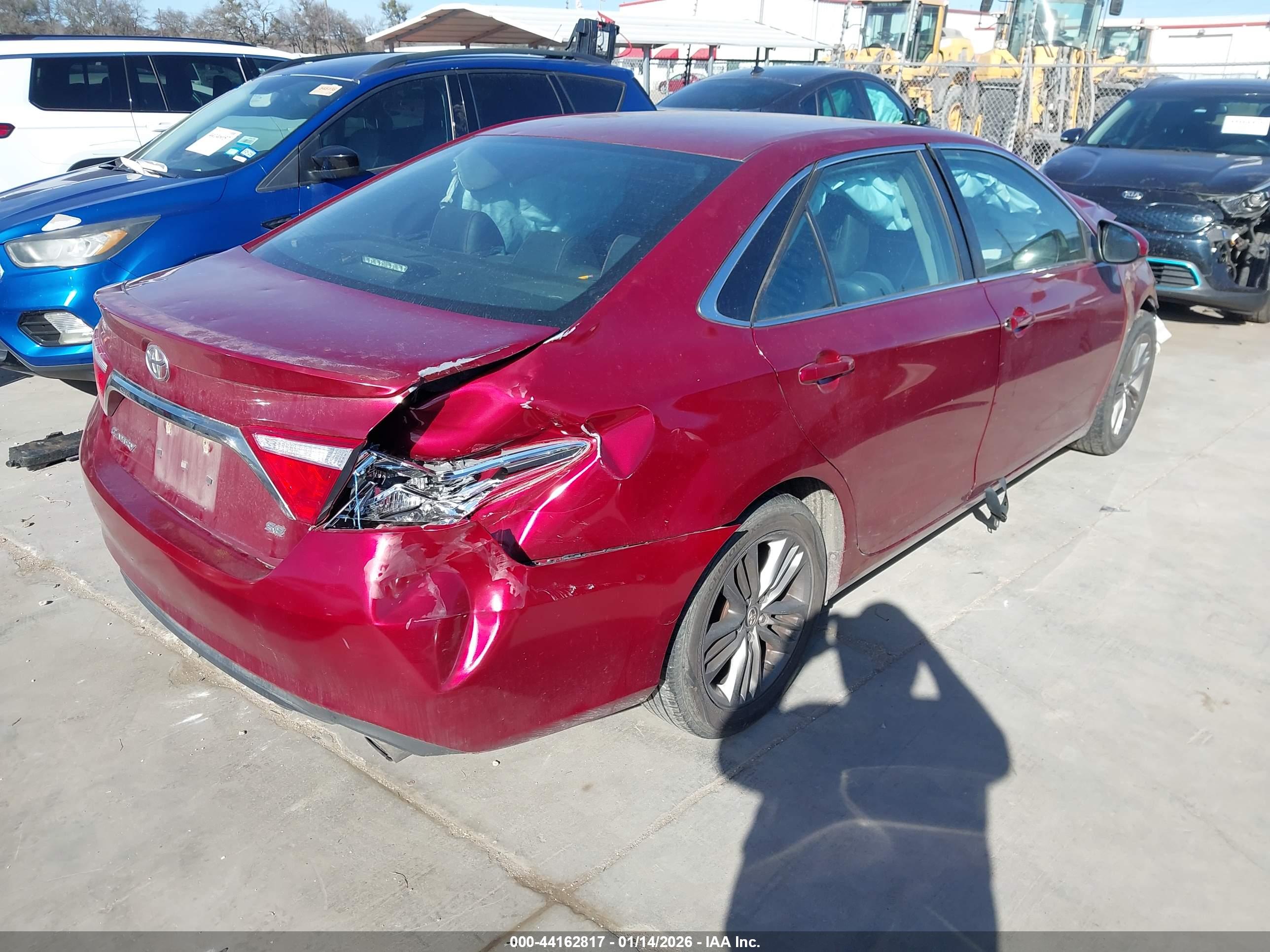 TOYOTA CAMRY image 4