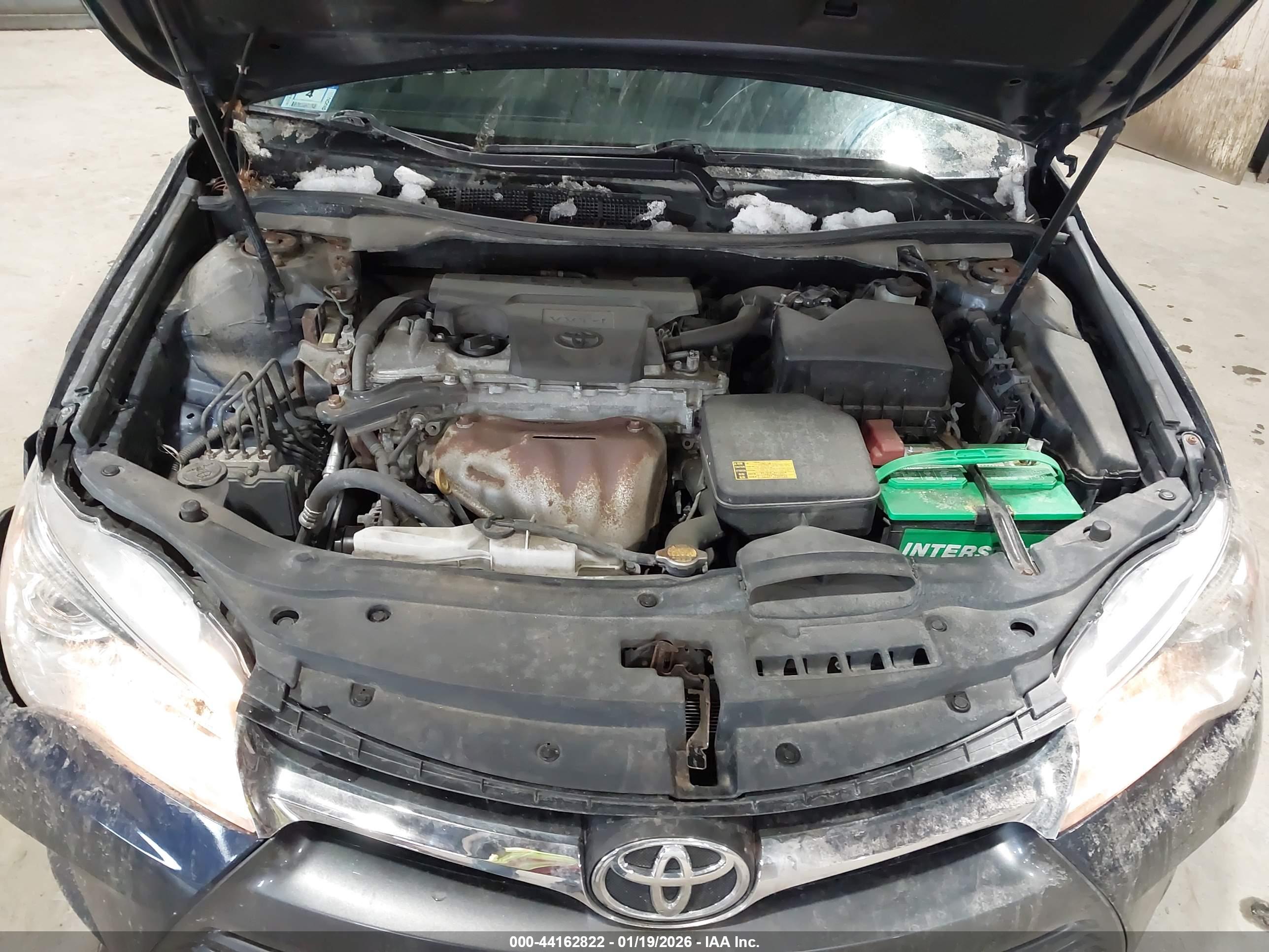 TOYOTA CAMRY image 10