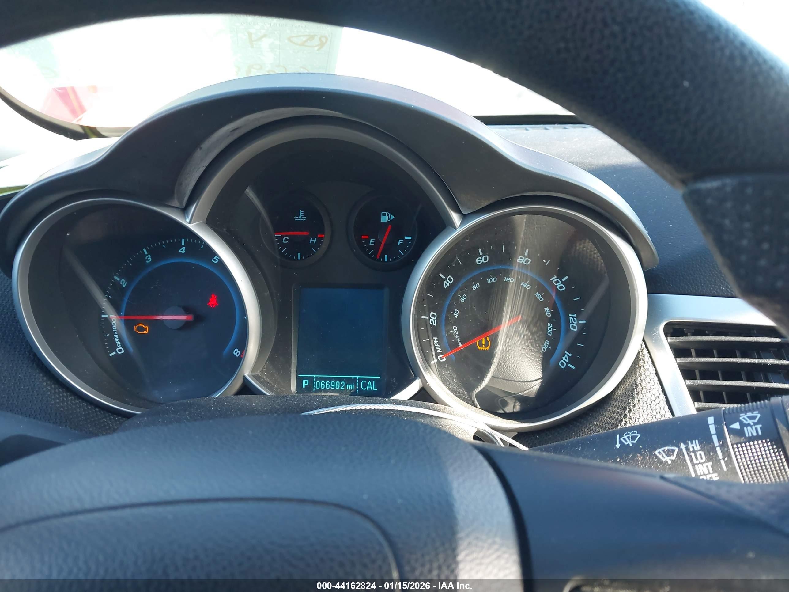 CHEVROLET CRUZE image 7