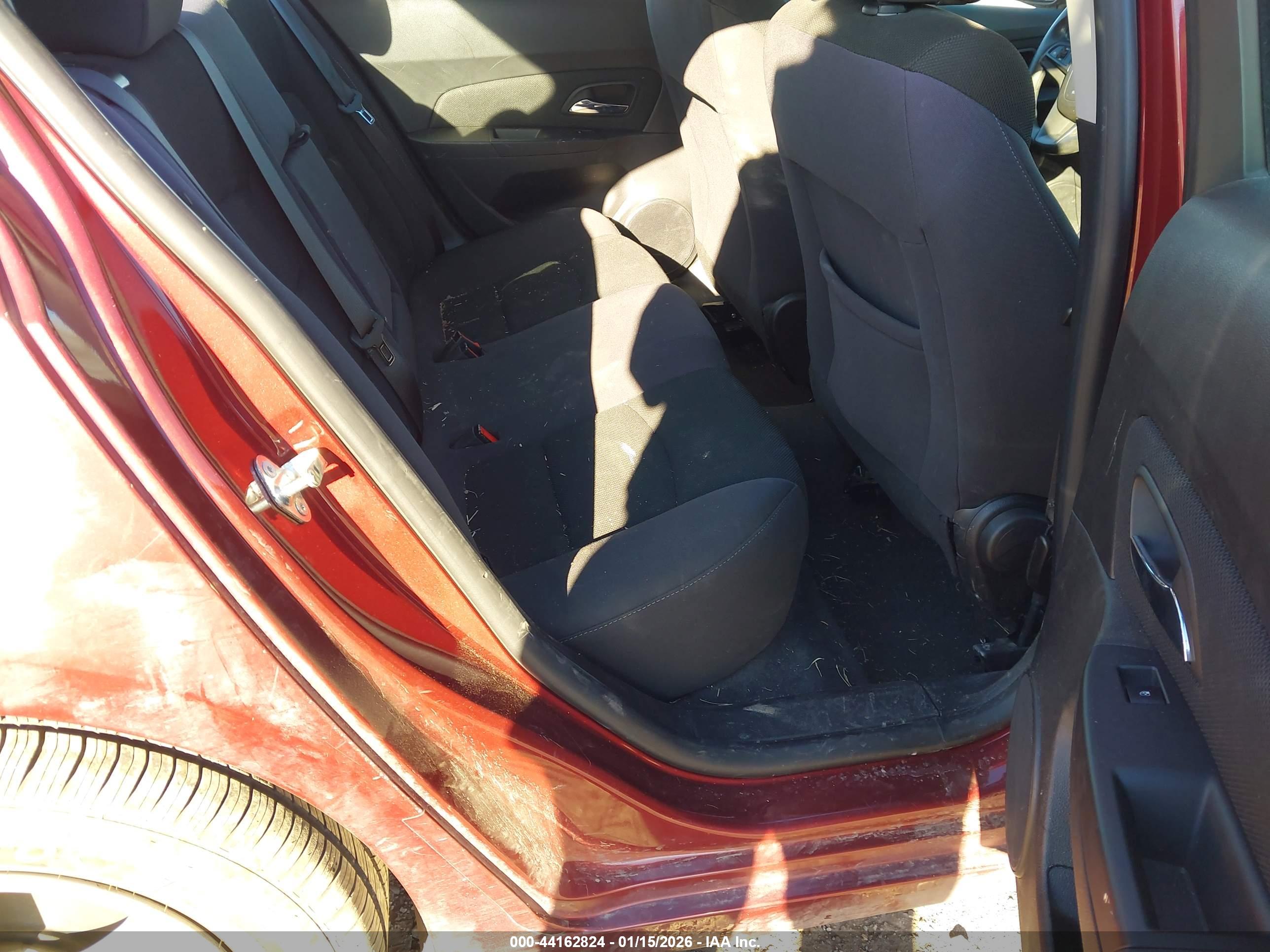 CHEVROLET CRUZE image 8