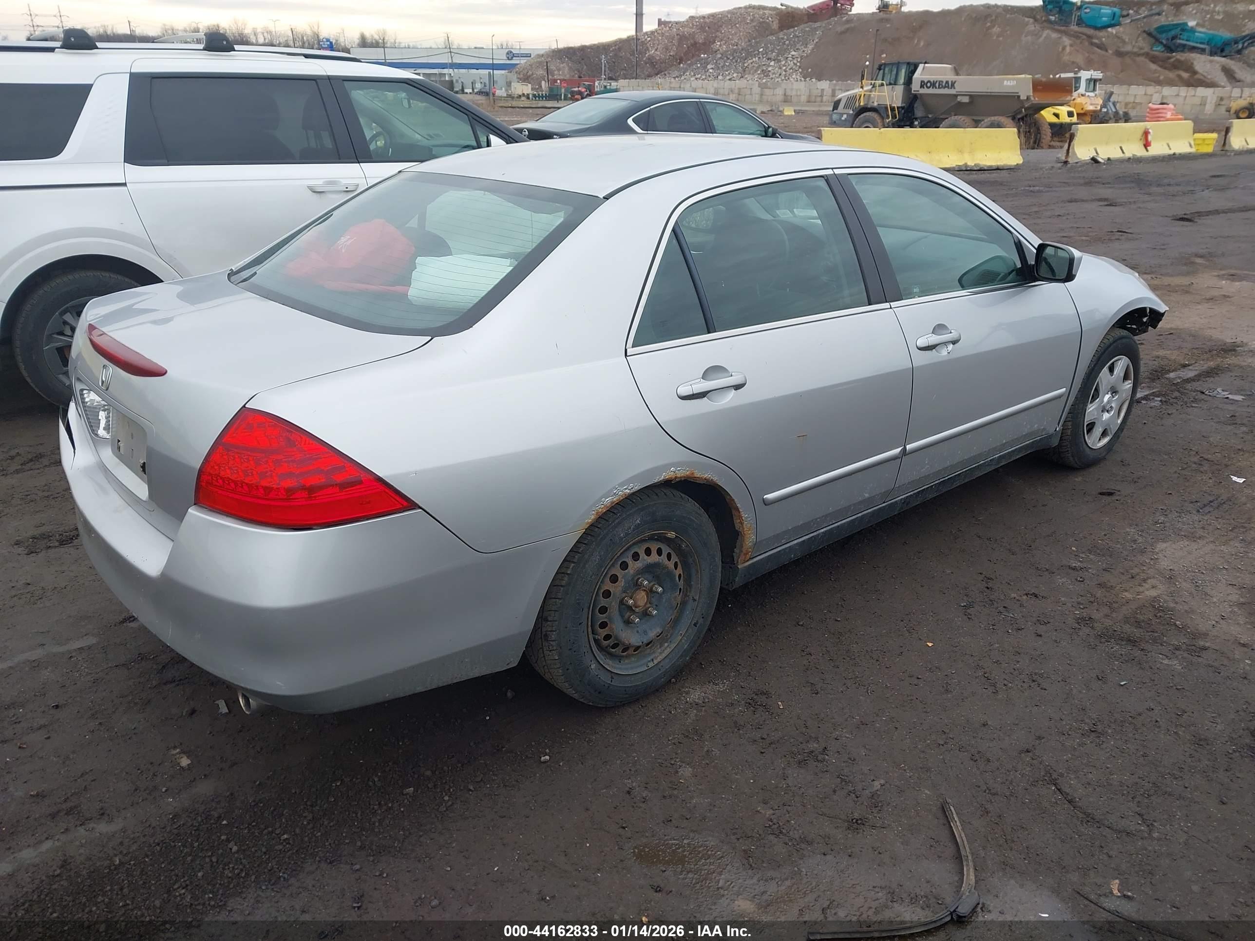 HONDA ACCORD image 4