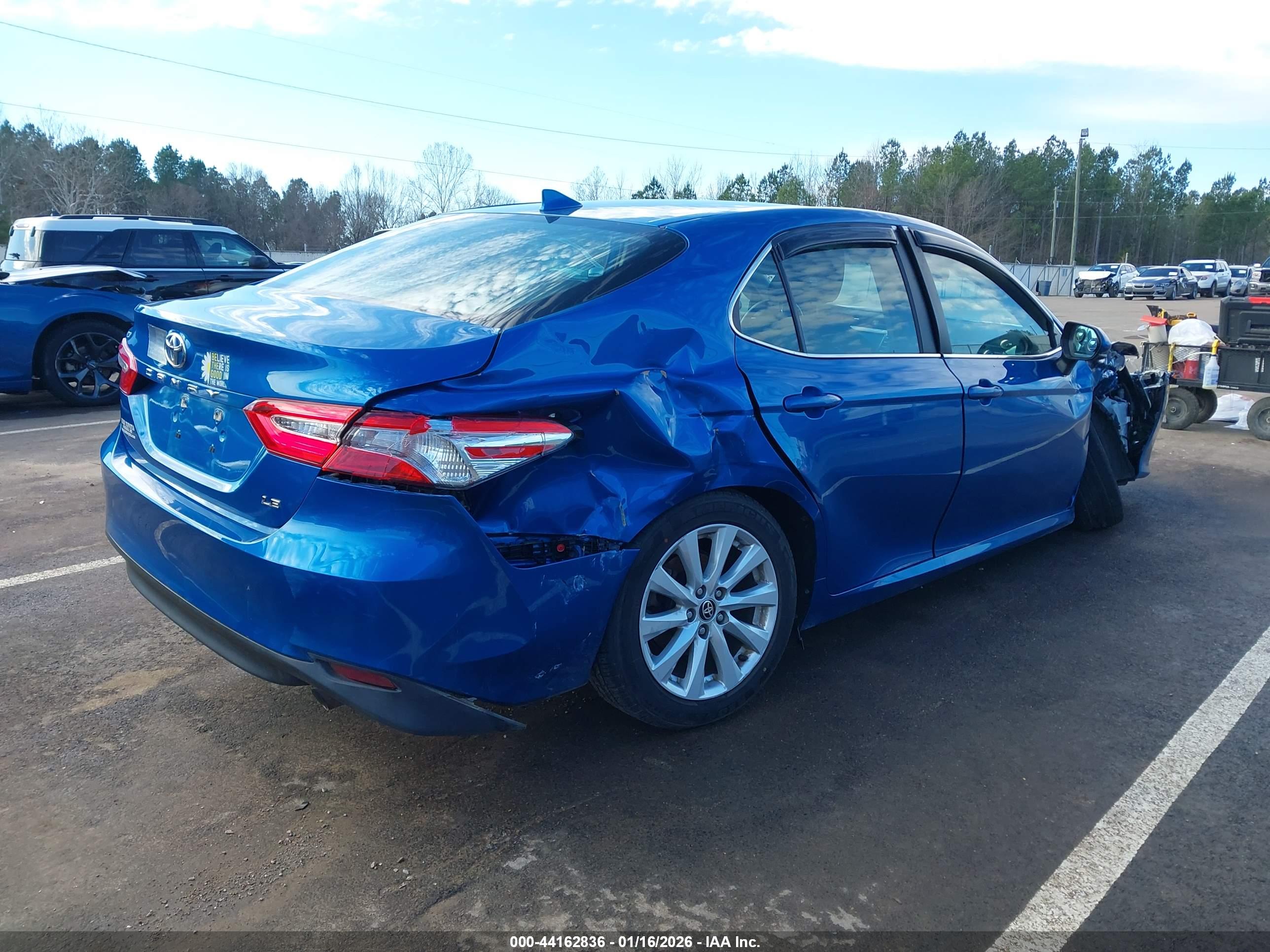 TOYOTA CAMRY image 4